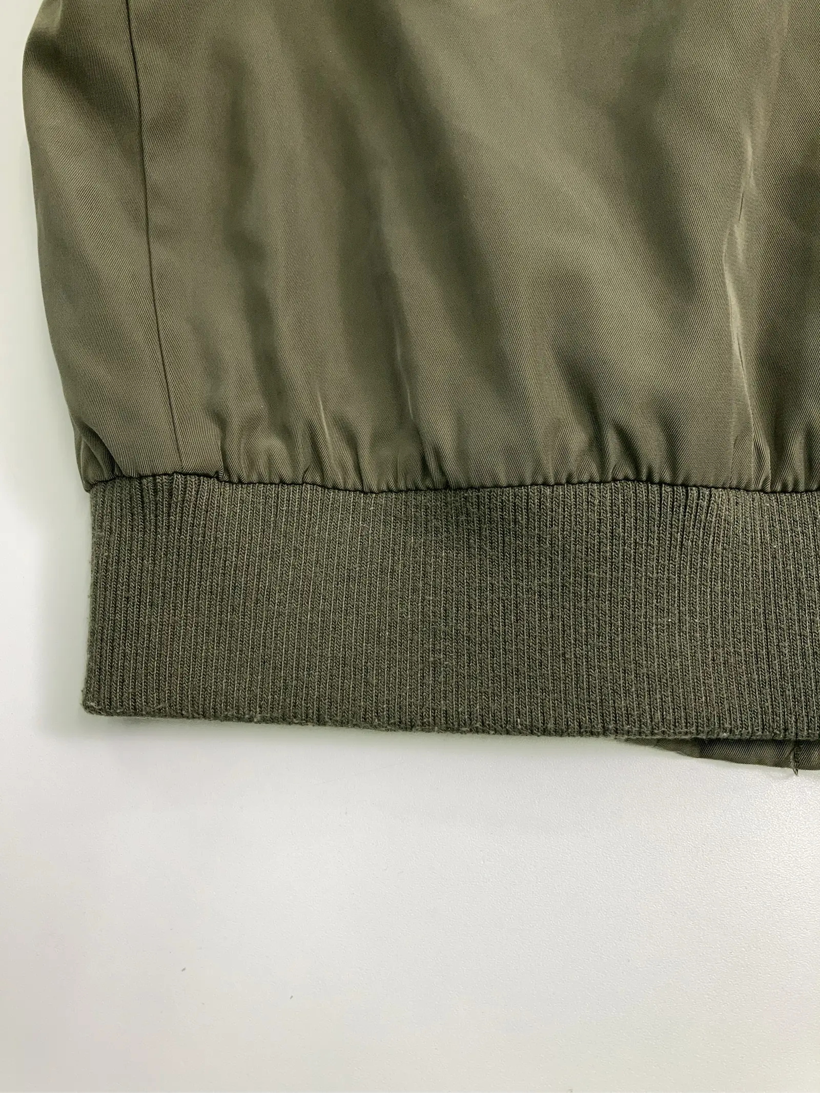 https://r2-worker.digdig.jp/product/64b40591-d3a6-4d08-a539-cd894e533049/9465250b-9050-437b-923a-65270e2e6f2c