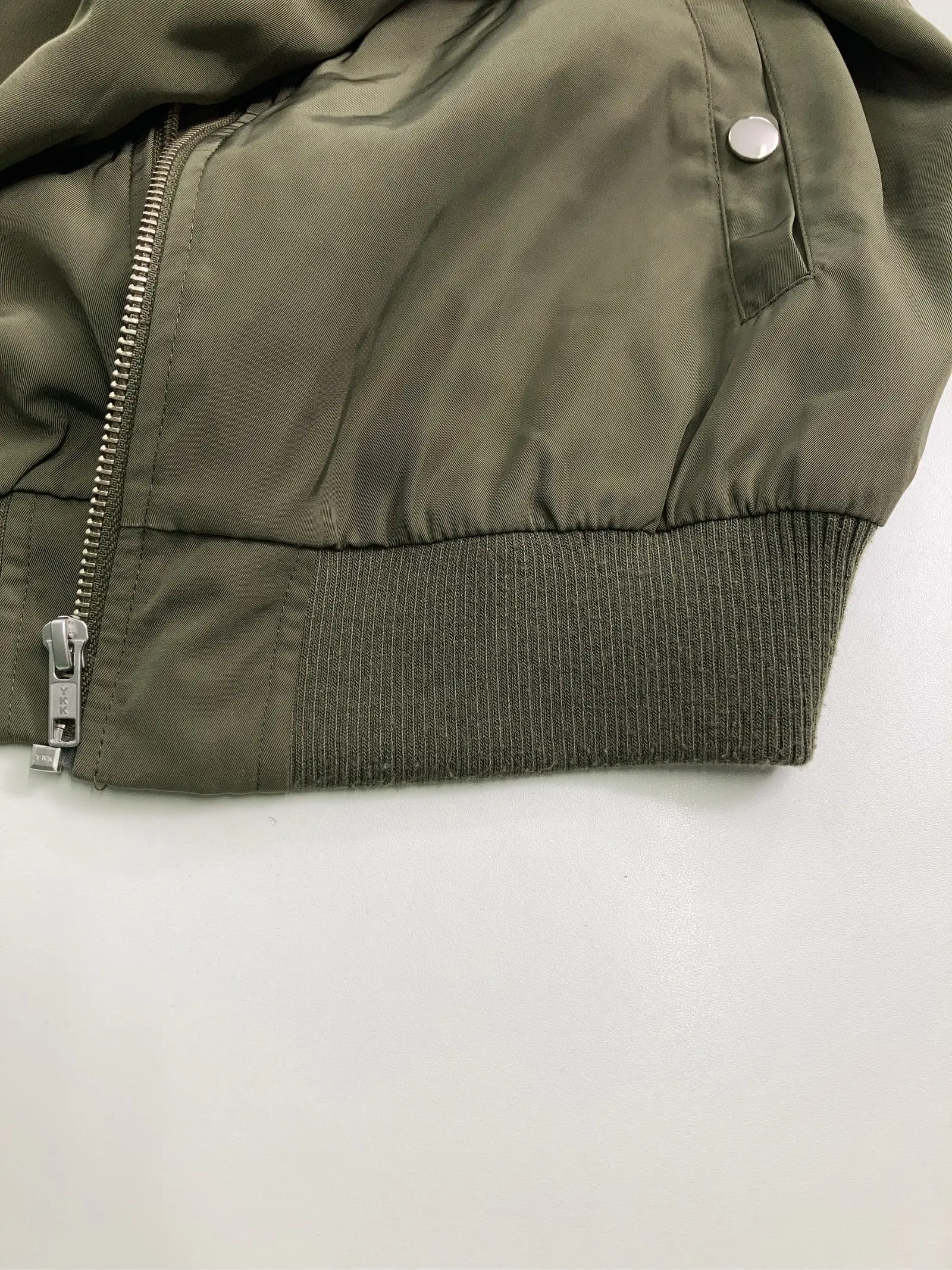https://r2-worker.digdig.jp/product/64b40591-d3a6-4d08-a539-cd894e533049/b14920d8-5c16-4c38-8130-c57cb9199d30