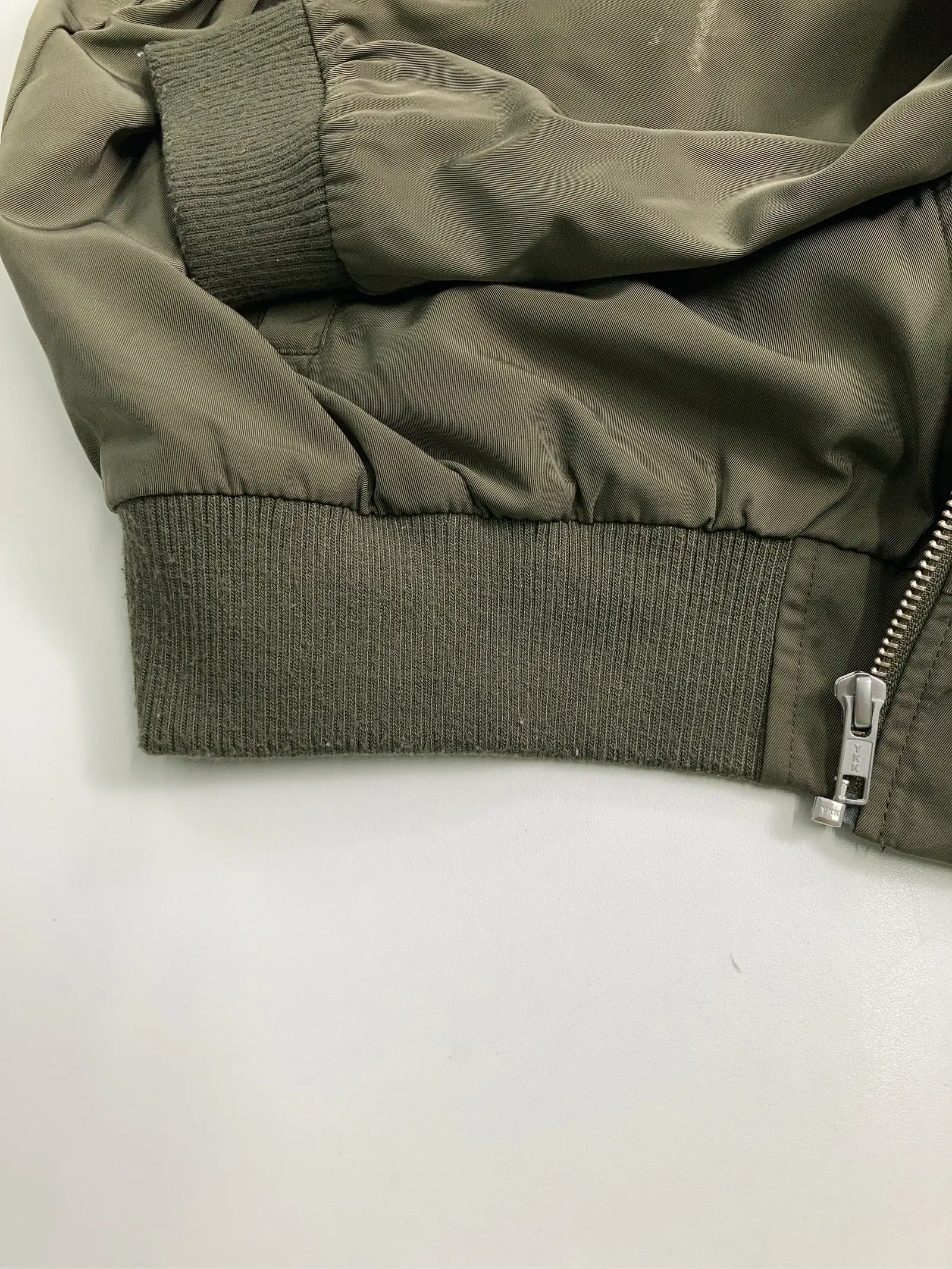 https://r2-worker.digdig.jp/product/64b40591-d3a6-4d08-a539-cd894e533049/bda68c2c-e0ee-4cb6-864d-cd9cc23dae12