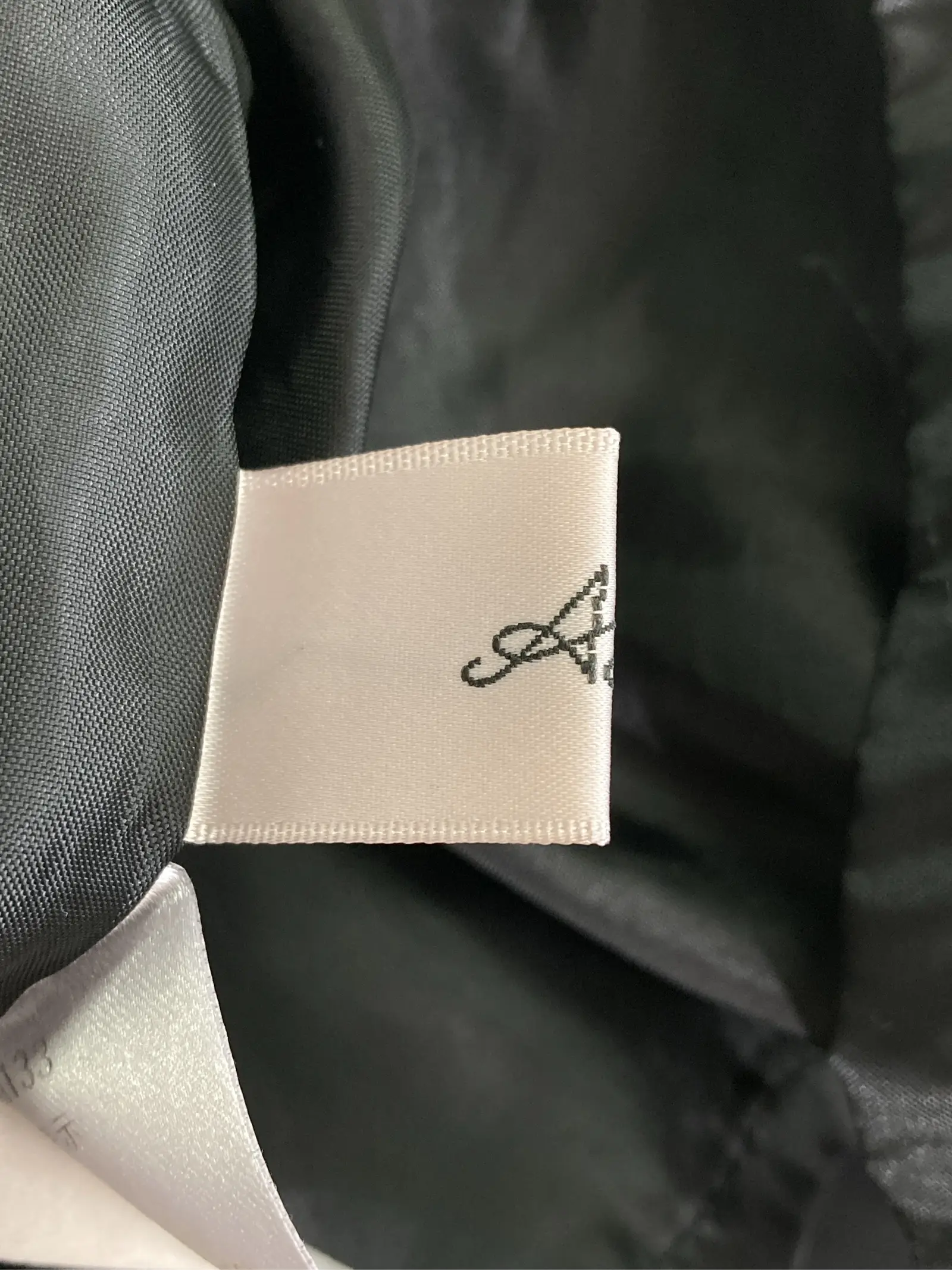 https://r2-worker.digdig.jp/product/64d1f582-7617-4e40-abb7-53474e46d02c/896f07ca-00a7-48ea-b183-867c1a31e19d