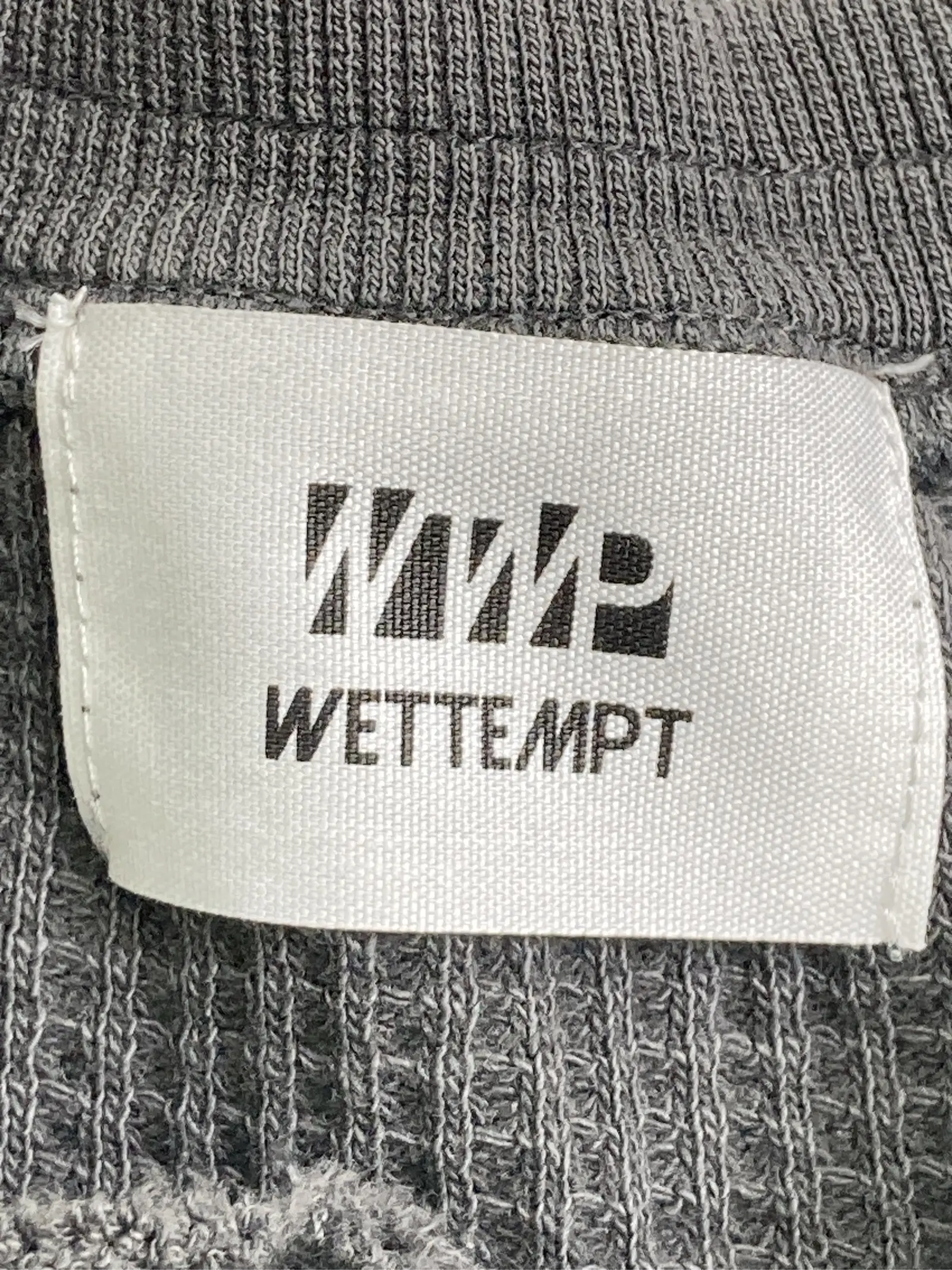 https://r2-worker.digdig.jp/product/64dbdddc-5f99-4e4b-9aaa-9abb457f074e/e7215a6f-0648-4ad7-bc68-cd9123a78f42