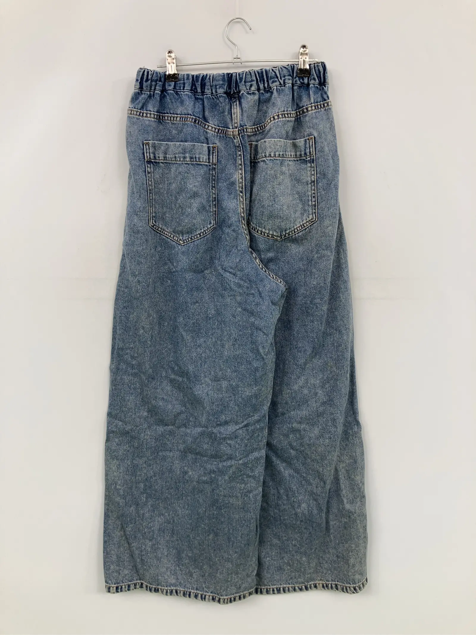 https://r2-worker.digdig.jp/product/64f31004-5bbc-472e-b65b-fd222f372bc9/c65361e1-8004-4bbd-836d-dbeda75e3a97