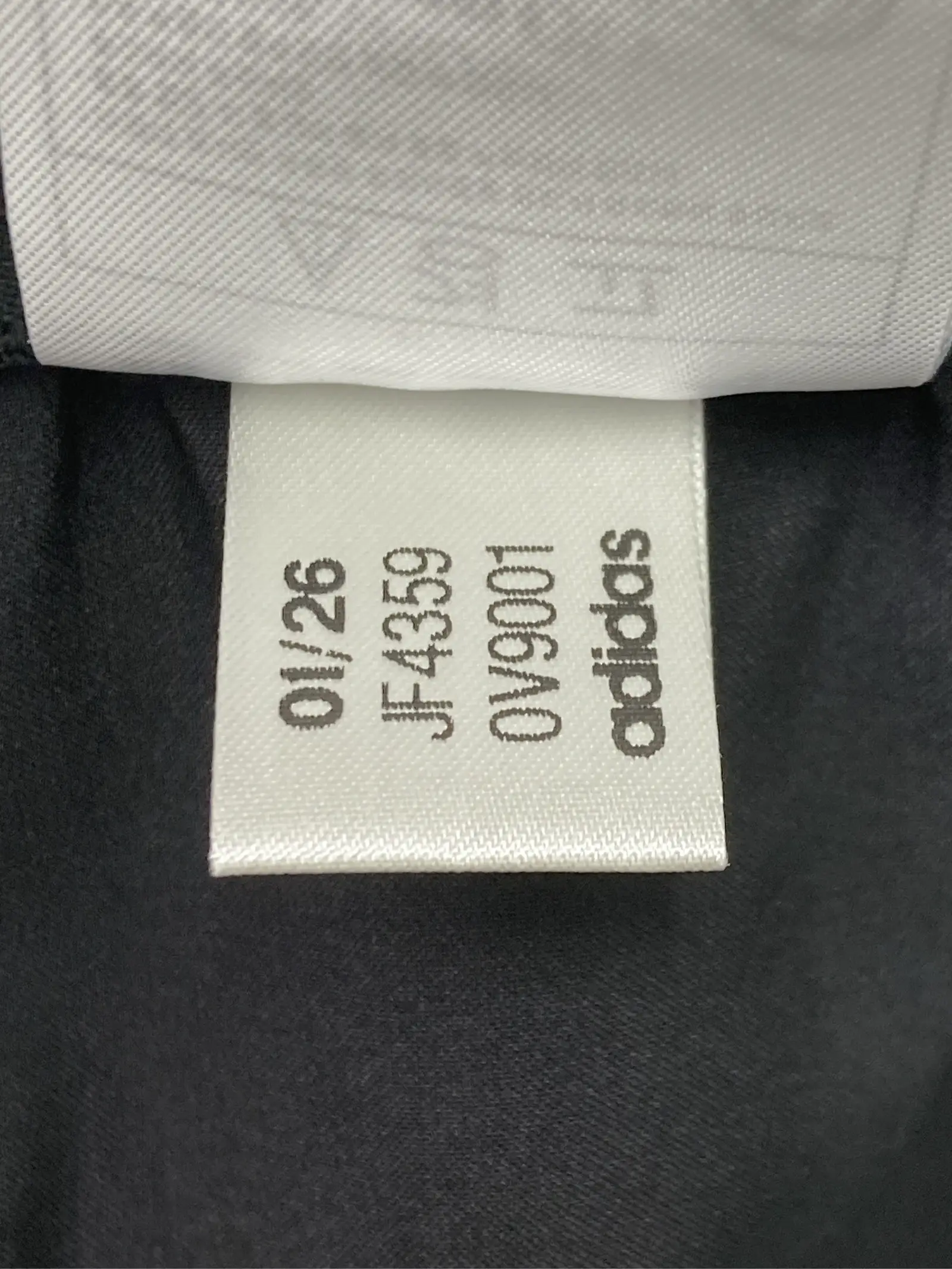 https://r2-worker.digdig.jp/product/64ffd74a-f8c8-41a0-94fe-f8cd34b9f03a/f1bad832-a6d4-4723-933d-ab29d5648768