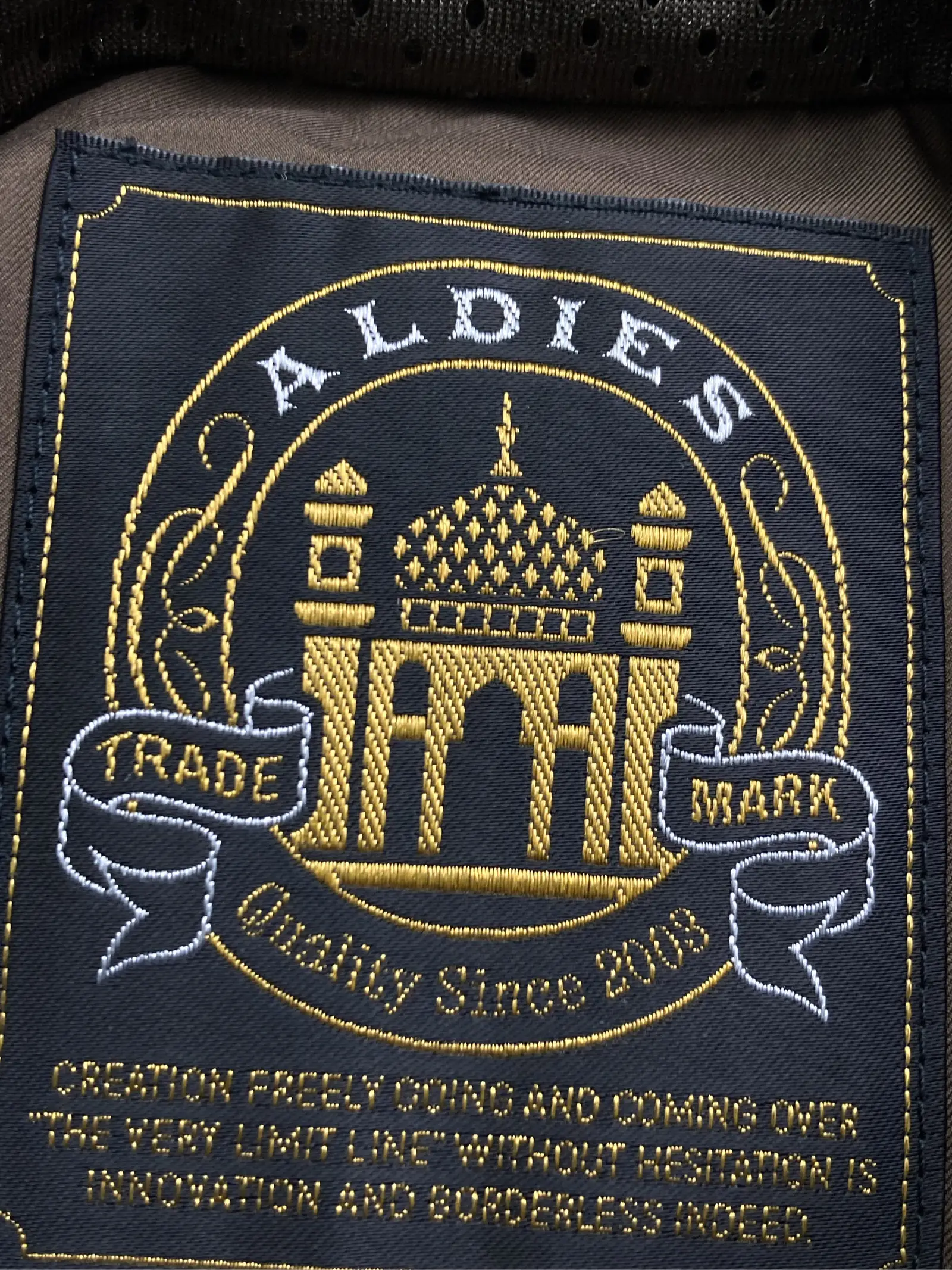 https://r2-worker.digdig.jp/product/653d18e1-17d8-4085-aa2c-7d05ad053e0c/0927ccc9-2776-4a11-adf2-52c7e8244457