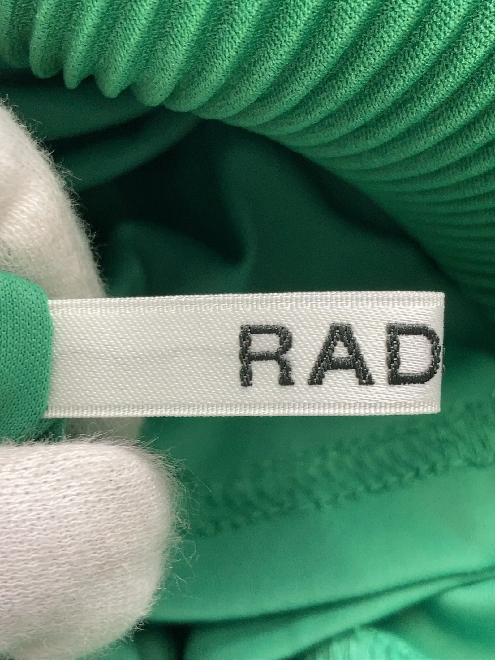 https://r2-worker.digdig.jp/product/65727cb8-0aa2-473e-b4c8-f68f919b9528/67de1b9e-0aa5-42a2-a256-b3aff99834c2