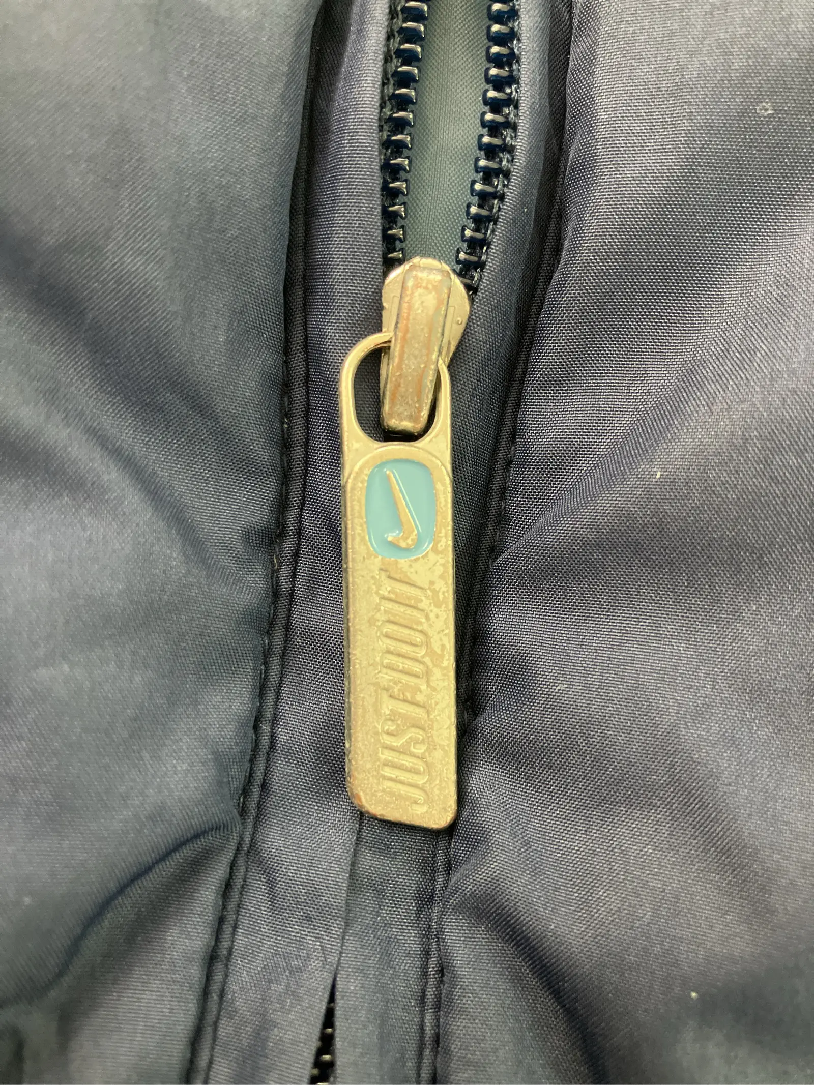 https://r2-worker.digdig.jp/product/6579aaa0-54a0-49dd-b46c-4f1c12e1608e/bef30532-944e-47d9-a9d8-0e9c628bc8df