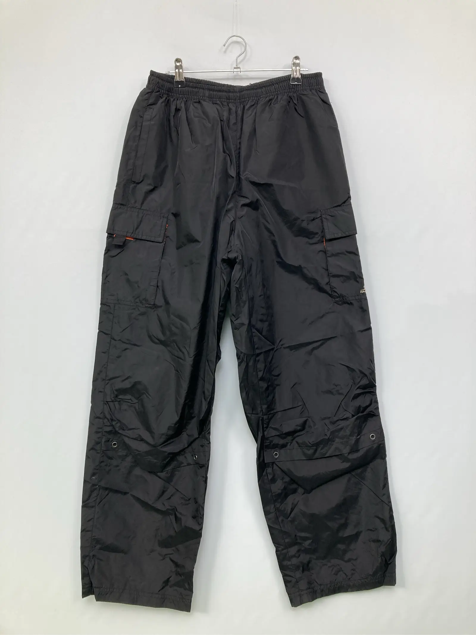 https://r2-worker.digdig.jp/product/65a32b7b-06ad-4dcf-bcec-e37818737443/e856c027-26e8-4237-85bd-1f1fce3108be