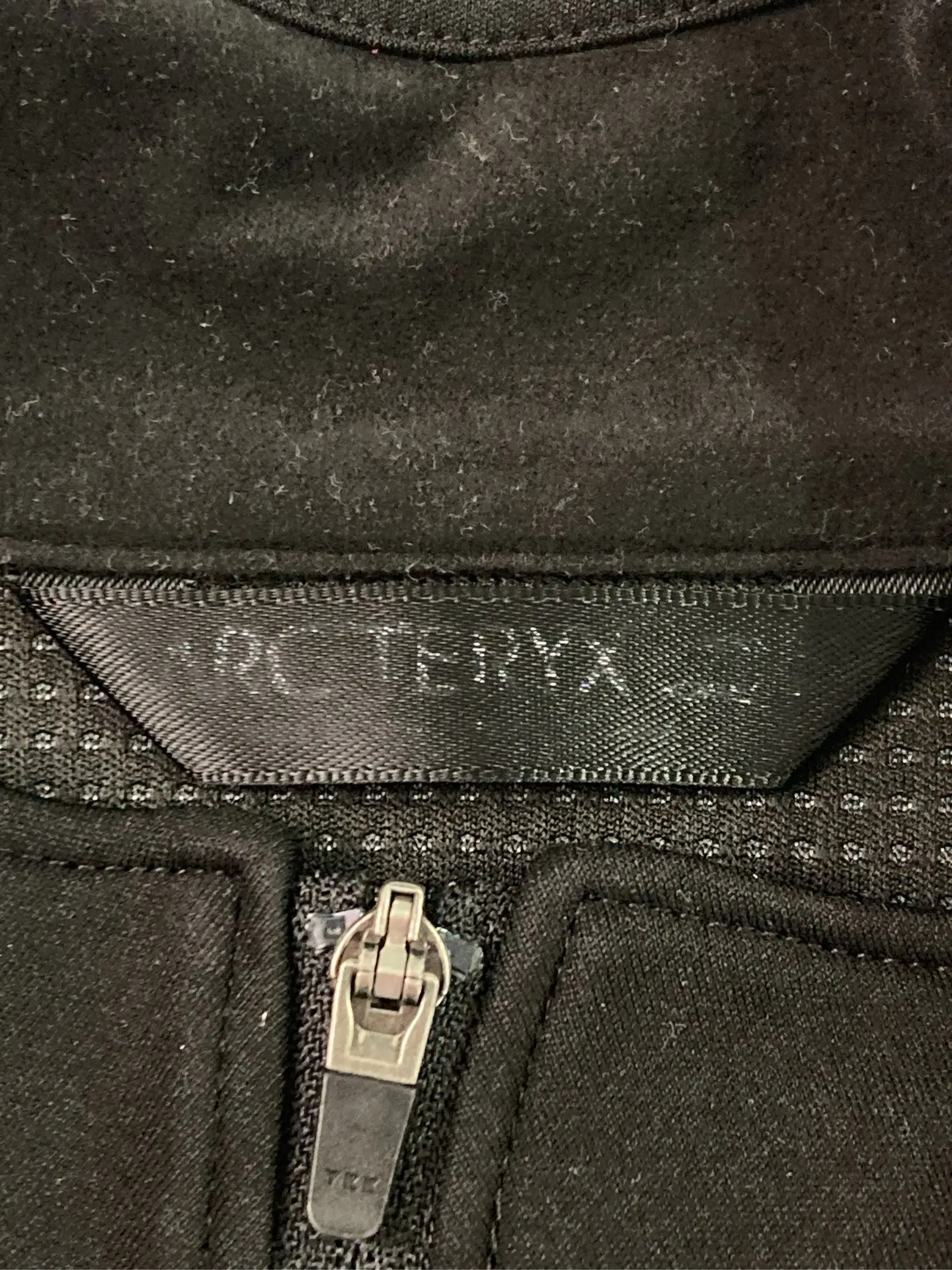 https://r2-worker.digdig.jp/product/65d034e5-b358-4ca2-aec2-1892c6fa821d/1e0cfecf-14af-43ce-af5b-20d4e99562d0