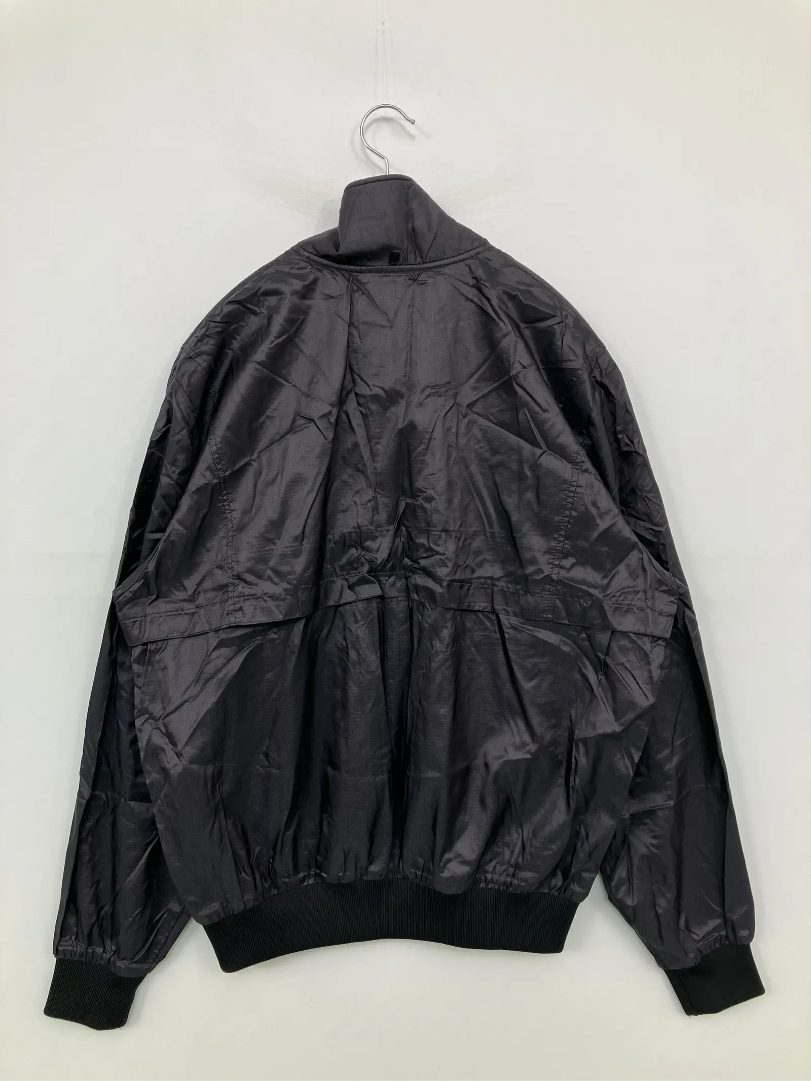 https://r2-worker.digdig.jp/product/65df39b0-8a12-48d5-b3dc-c437349c373b/2d4a00ee-9c5e-4b0a-bb65-e3b7d9482086