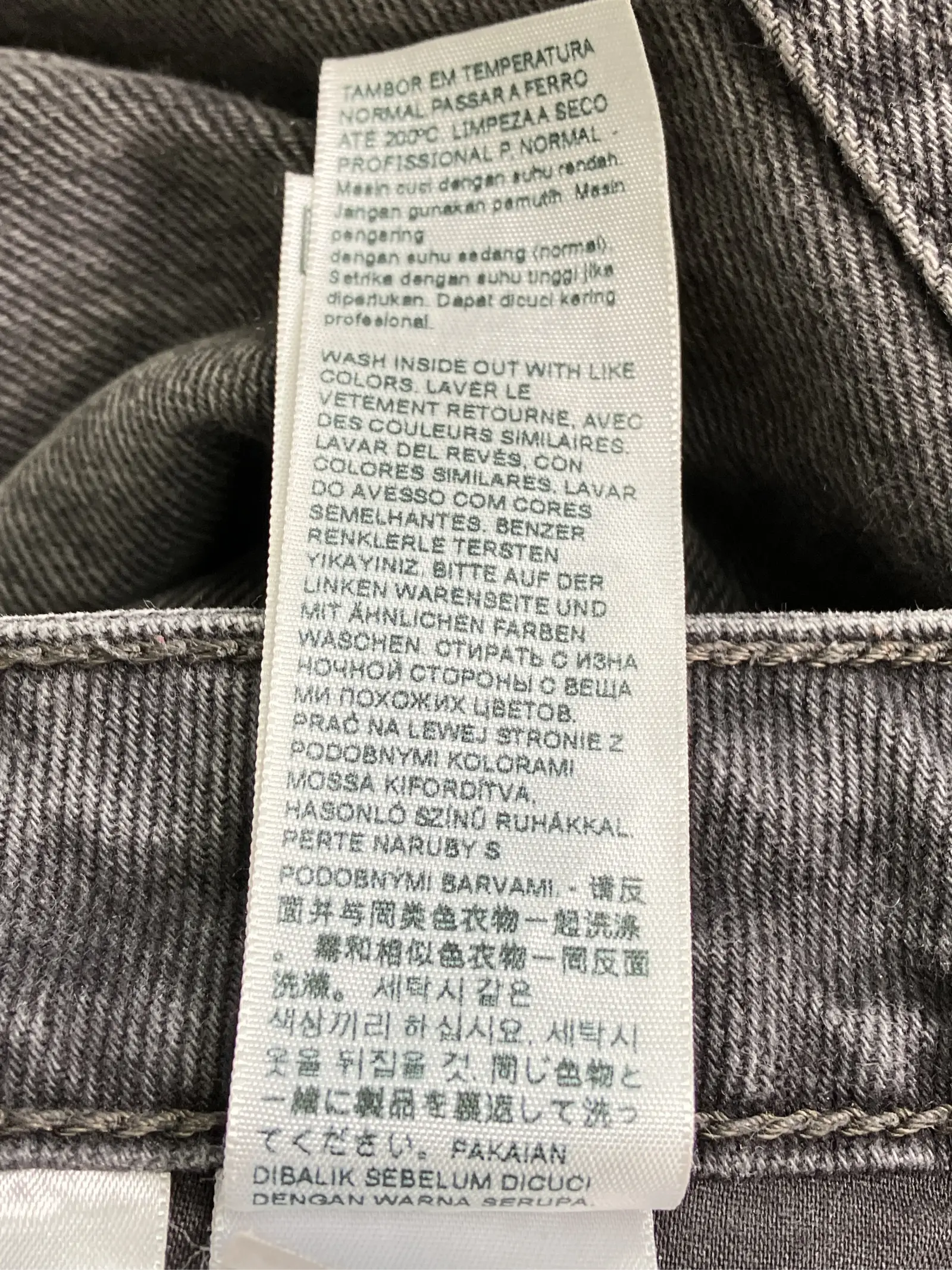 https://r2-worker.digdig.jp/product/65f478e9-6f53-4028-88bc-2782cb75fc5f/0428fb74-4565-4560-9ccc-fa82e89bedd6