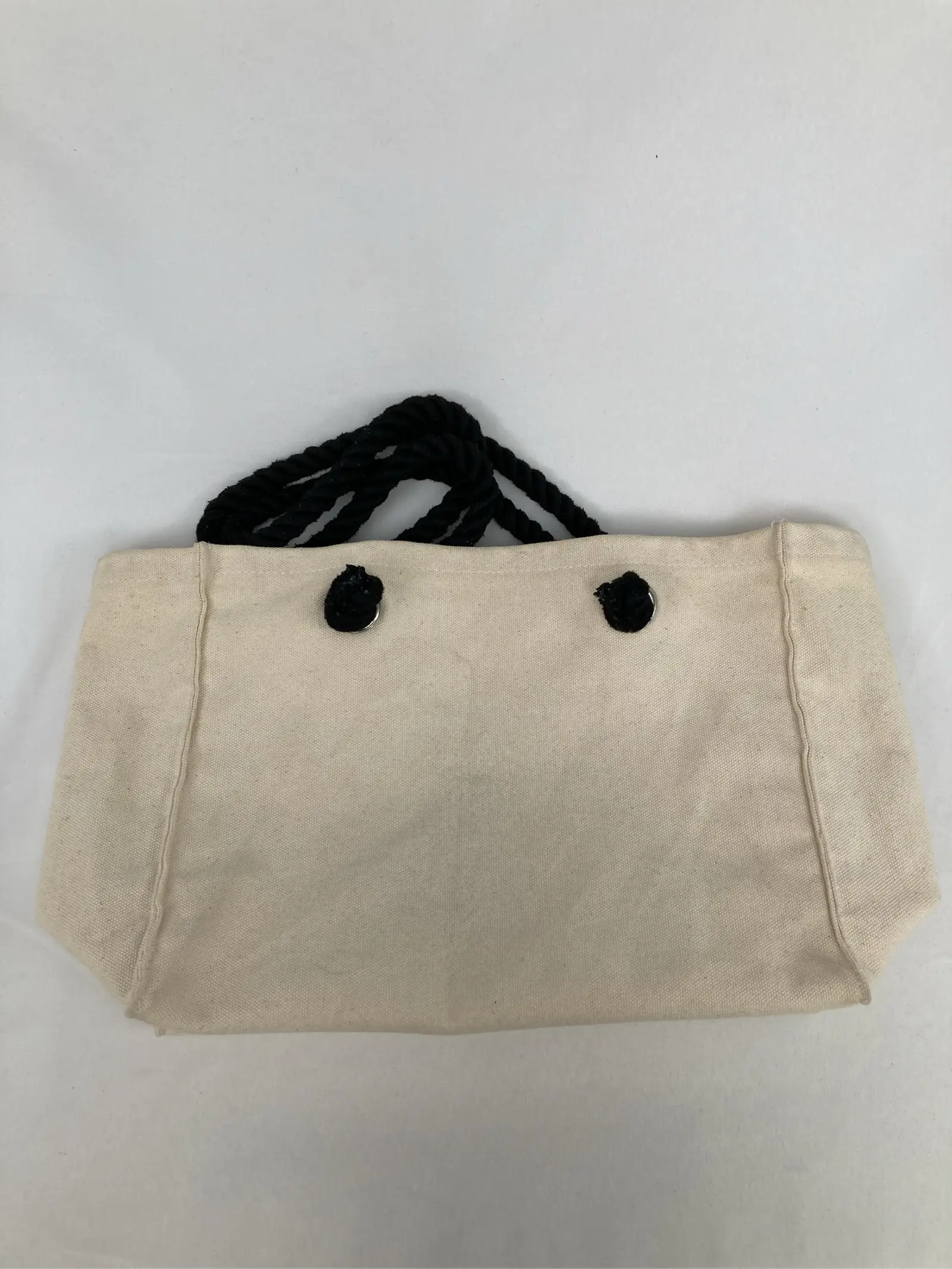 https://r2-worker.digdig.jp/product/65f64d01-3756-45f8-a0de-18194557a926/18d46c6f-6edc-4502-afe3-35dd55bf4124