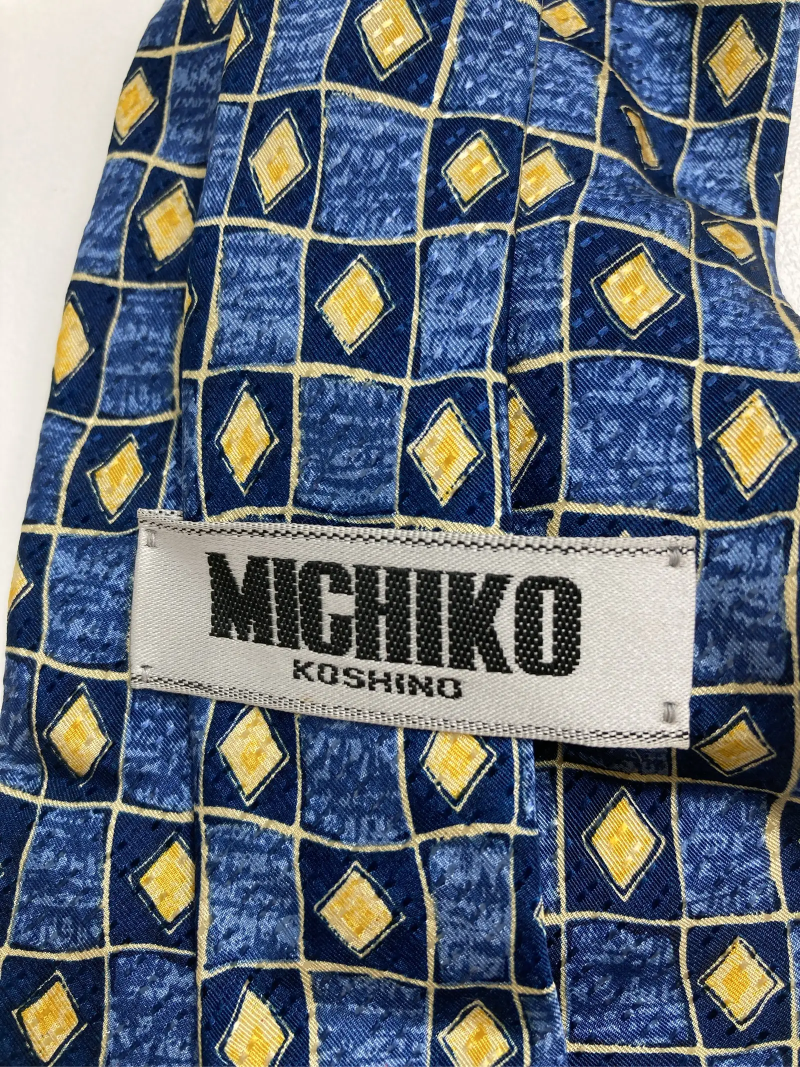 https://r2-worker.digdig.jp/product/66231ea0-5316-408d-807b-ddfdc0b88e6d/44a8dc4d-ce89-4e72-b71a-924ca960ae0f