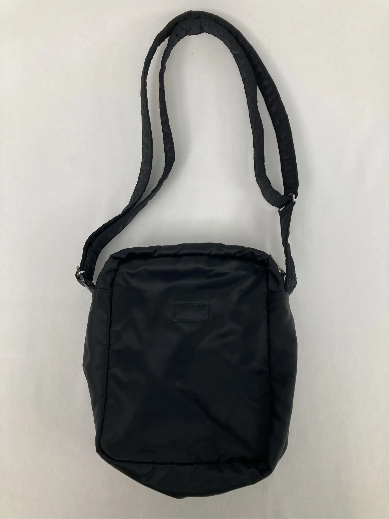 https://r2-worker.digdig.jp/product/66567833-b85b-4083-b807-45496e3ef6d6/4d6ecbe9-bbe7-4a89-b9e7-022effa0efd3