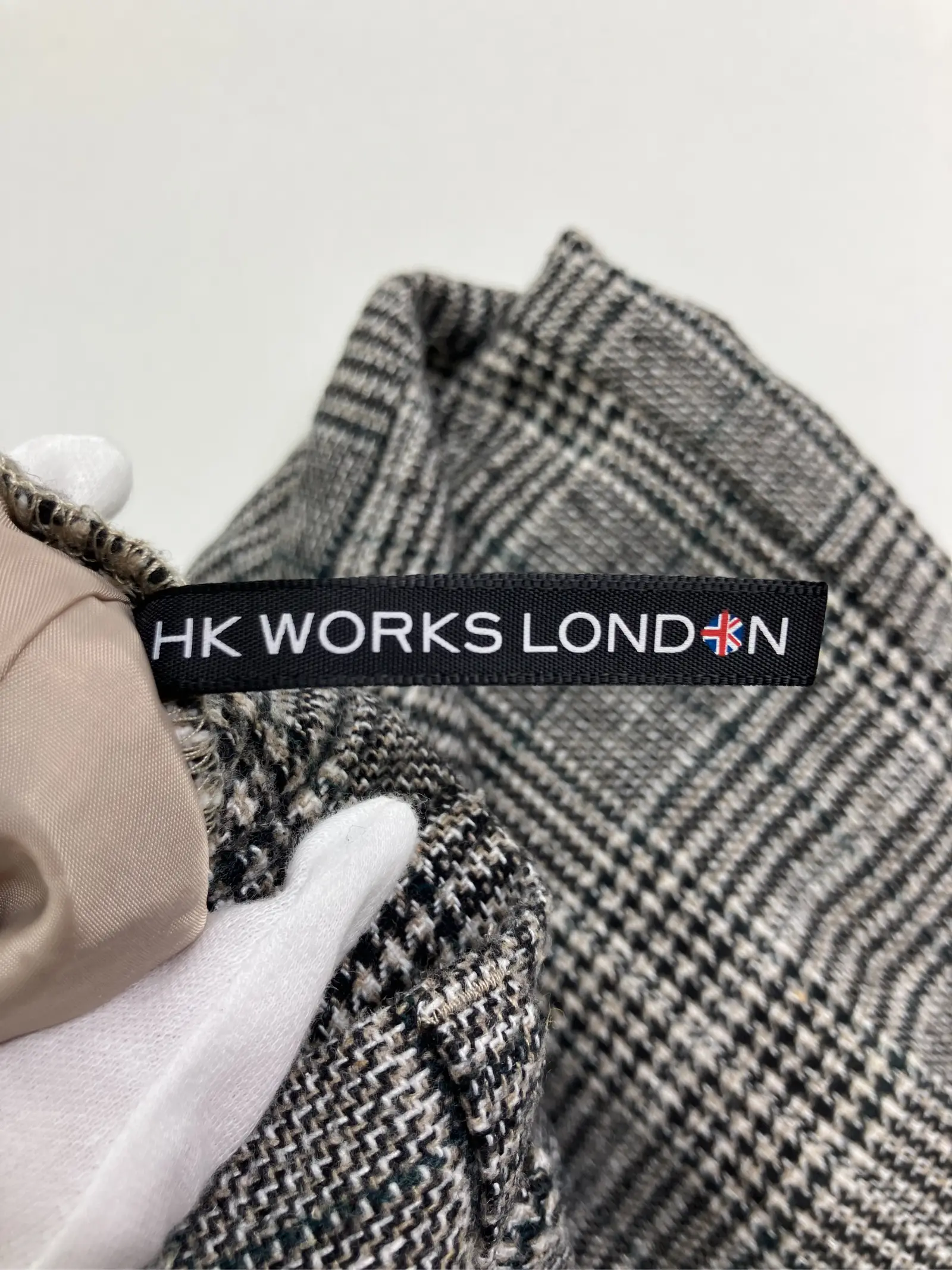 https://r2-worker.digdig.jp/product/668ec416-2751-49c2-979c-7a0f7380f3ab/24e2f39e-c9de-4830-a2ac-4ad5af3e6b0c