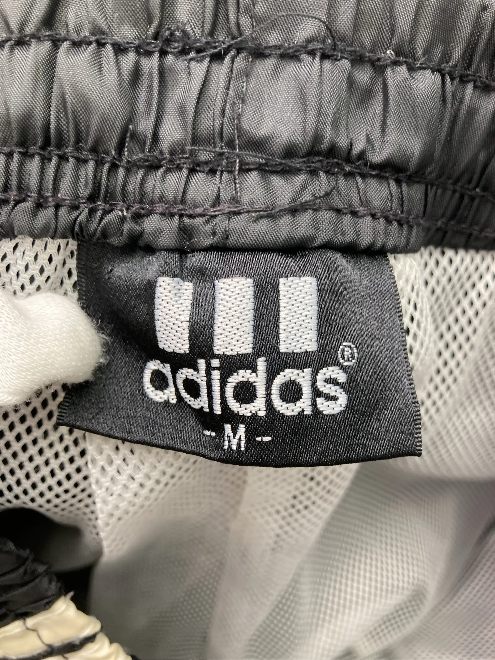 https://r2-worker.digdig.jp/product/66acb270-a744-4a2e-b1c1-2efef449c703/00114404-2de1-4506-98d2-7101fd7c4026