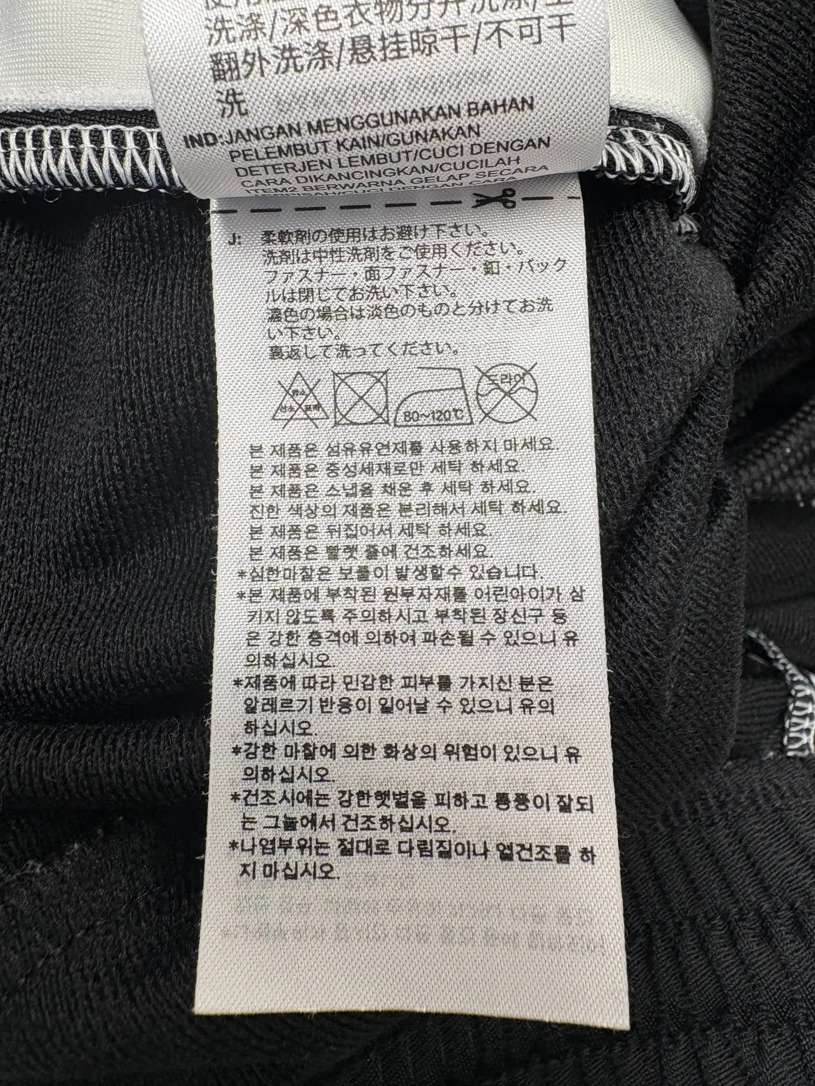 https://r2-worker.digdig.jp/product/66e05e81-69e5-462d-bc83-d6988fa14fdd/c5555f6b-5016-459a-8f9c-c34aa8310323