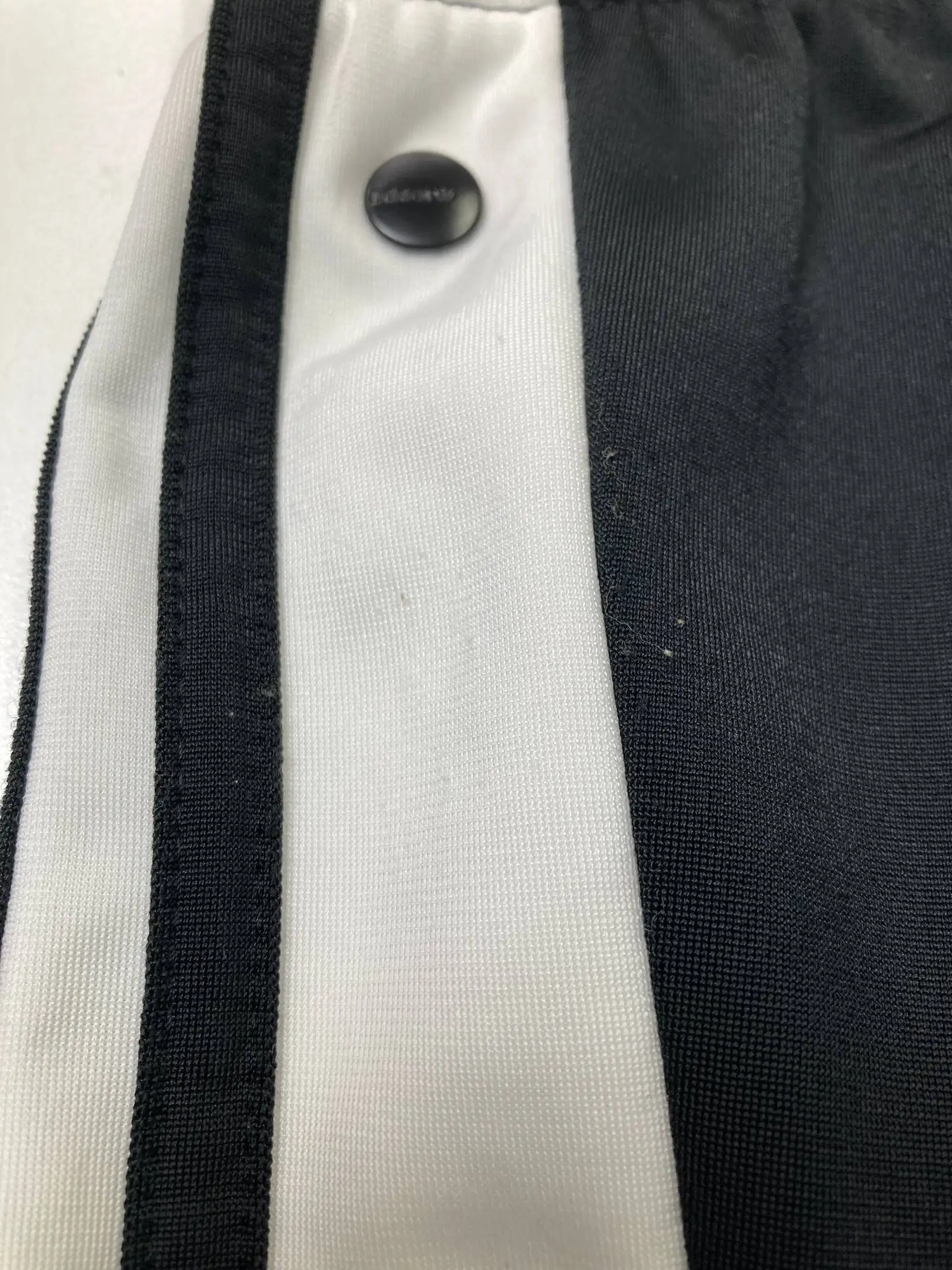 https://r2-worker.digdig.jp/product/66e05e81-69e5-462d-bc83-d6988fa14fdd/f7f7fee0-b2f7-44f6-986d-f04ee827d472