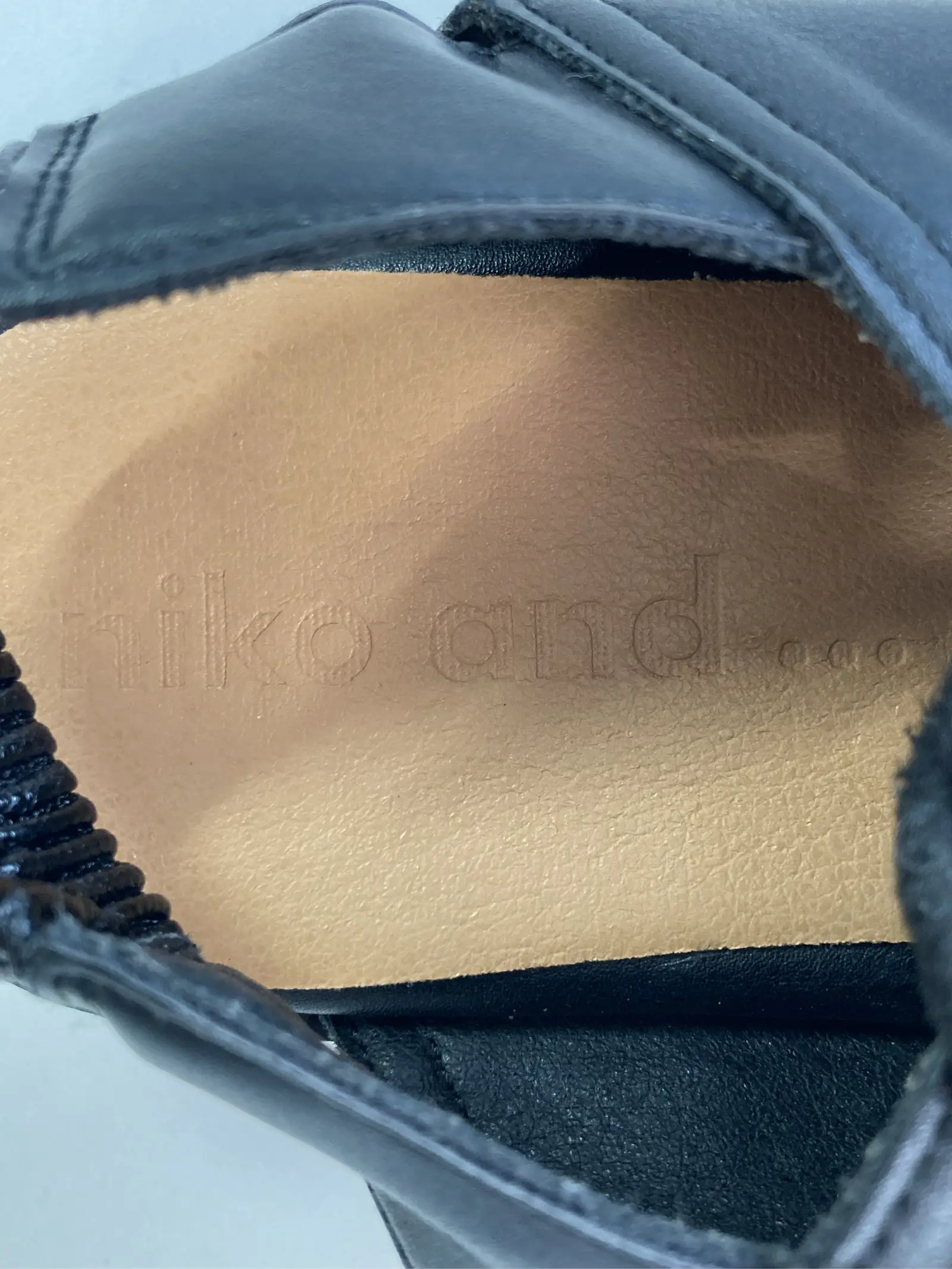 https://r2-worker.digdig.jp/product/67102133-a44e-4555-b085-1517d1db567f/732736be-3904-4a89-9403-0c4e66850a23