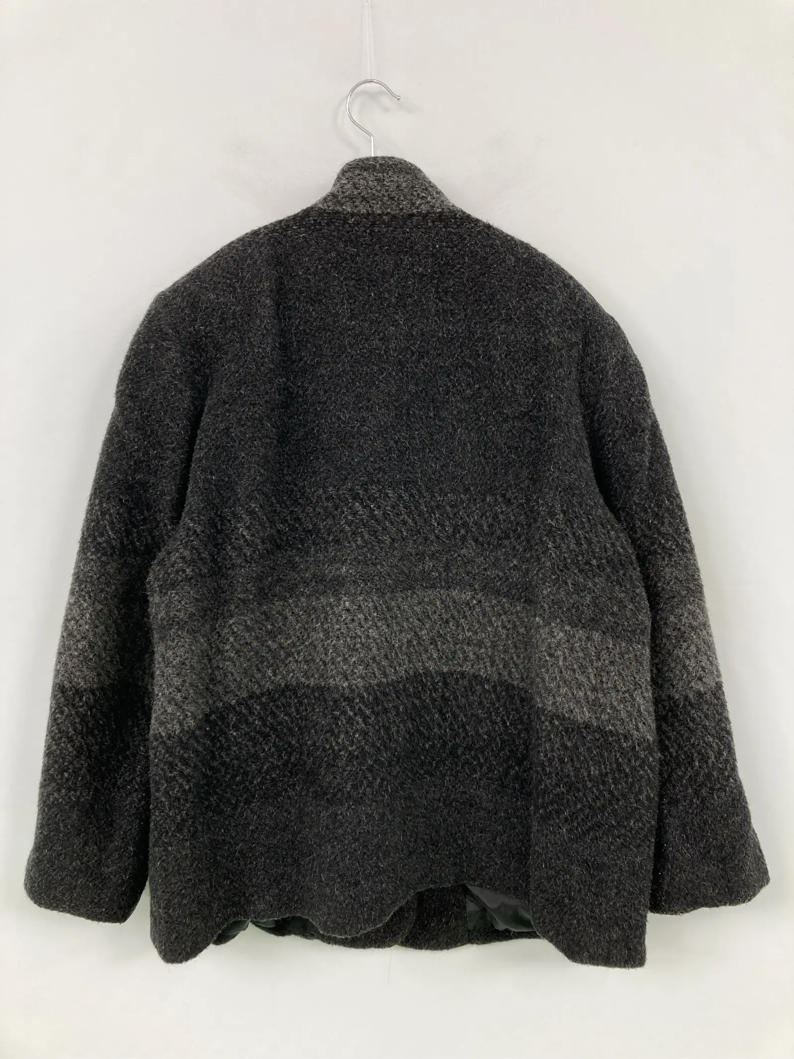 https://r2-worker.digdig.jp/product/675f6e72-9918-473f-9730-3a294c59b6c5/9b809a2f-1344-4a11-bdf7-31edfb63e4dd