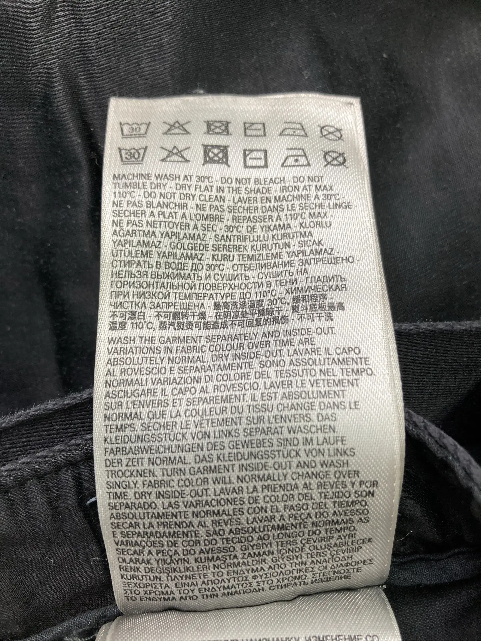 https://r2-worker.digdig.jp/product/676a937a-d746-48ea-badd-1a9603e7b85c/873d5d70-2578-4bca-bec3-9cba34bb38c1