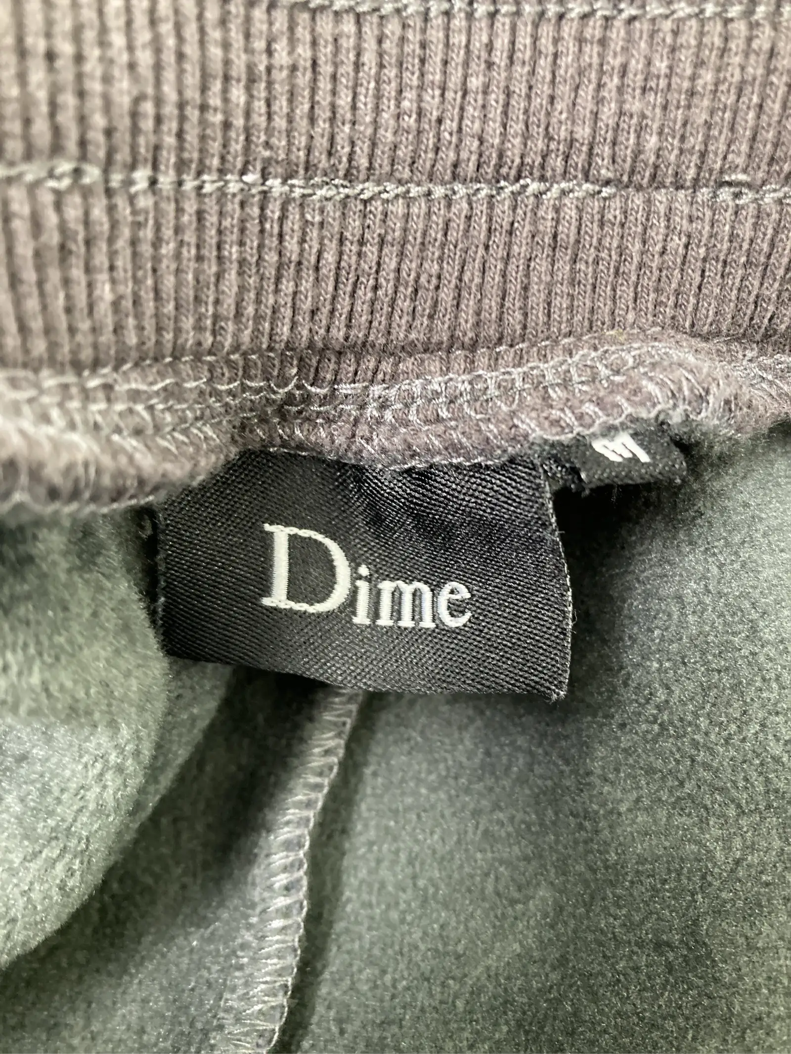 https://r2-worker.digdig.jp/product/67767392-937a-4e50-a232-06bf39fee0e4/ff2ac763-61a1-428e-bce6-083096a598d5