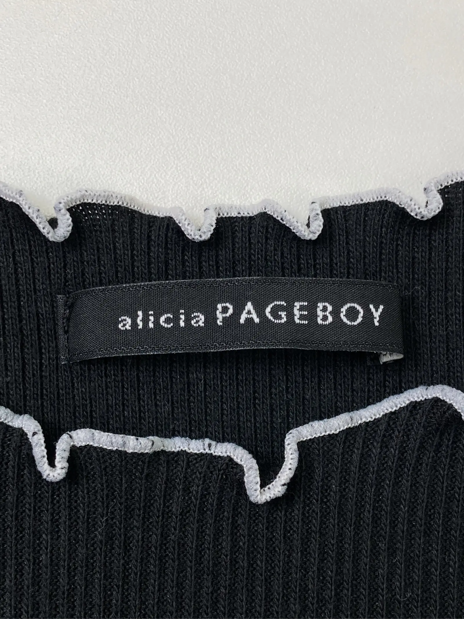 https://r2-worker.digdig.jp/product/67924c4d-f726-415a-acdb-4329534bf01f/617ac5e8-3c70-4ea5-9381-b71617e56c93