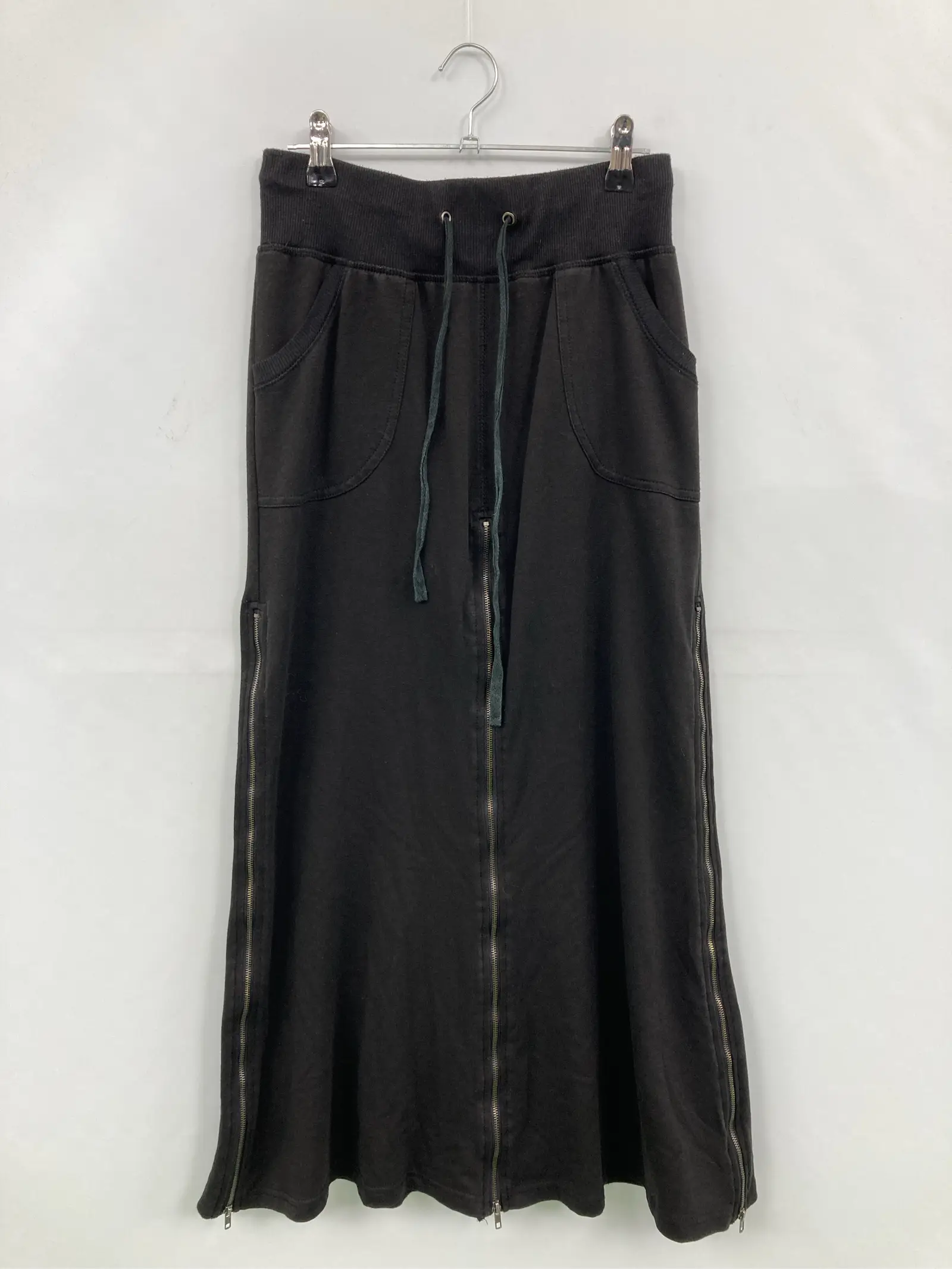 https://r2-worker.digdig.jp/product/67cb94fb-6a9b-47af-a5f8-248395ea4575/50d1aafb-2f39-43e6-a3b3-4e0cff4bd527