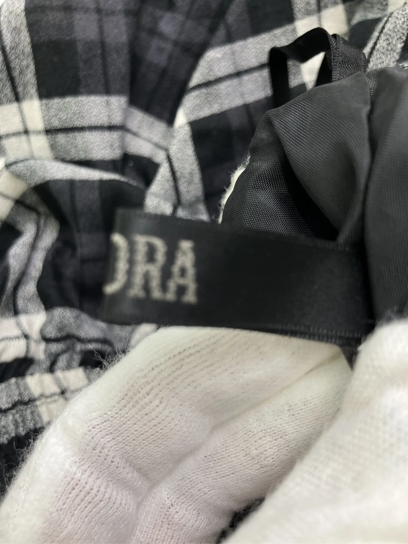 https://r2-worker.digdig.jp/product/6816df7b-008c-46f3-96e0-748cc52f8626/25f59736-6d89-446c-ad9c-1dc93d0d096d