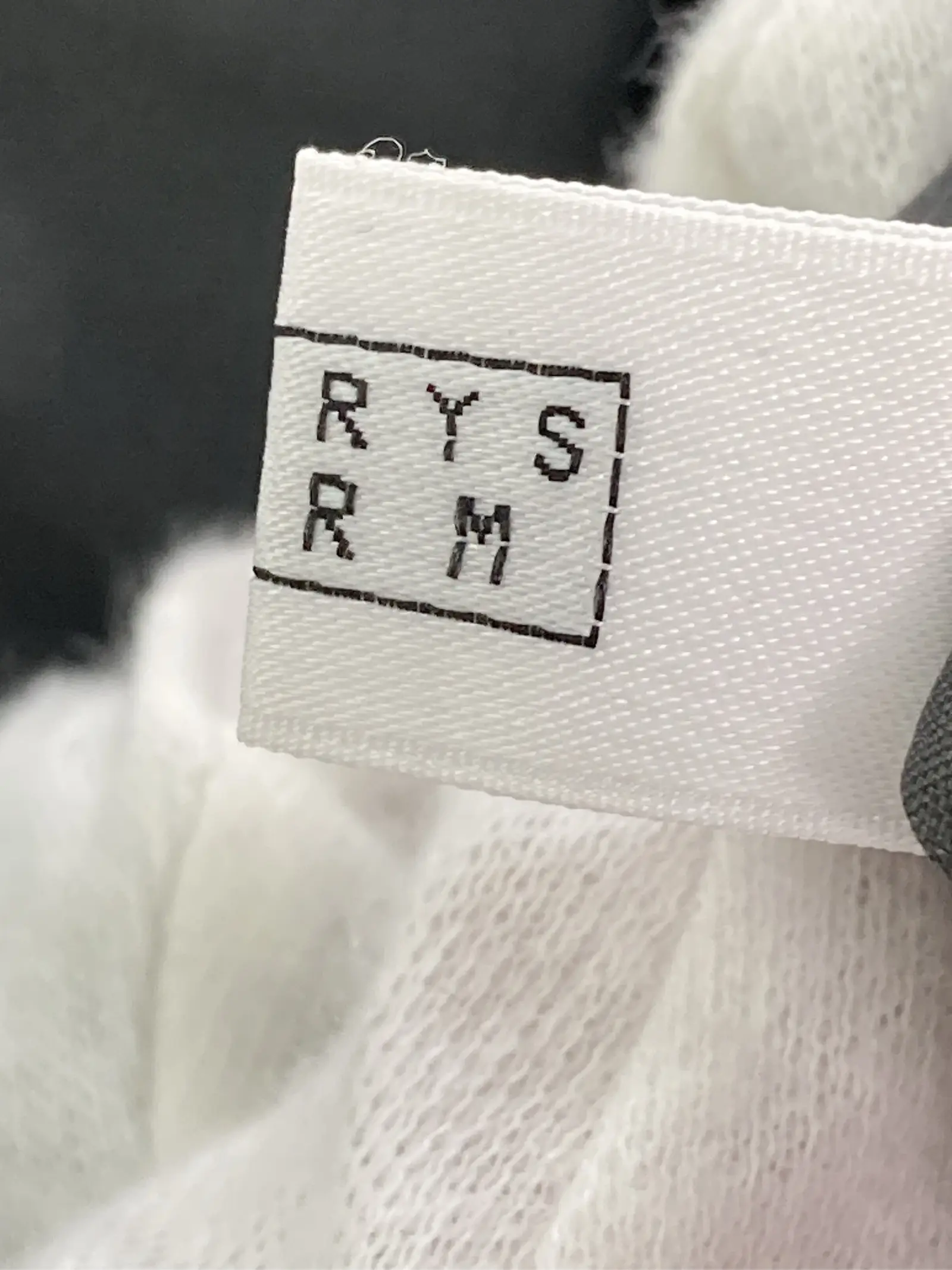 https://r2-worker.digdig.jp/product/6843146d-0205-47ae-9b5f-d5c34f4a24a4/762d7d5f-c1a7-4b46-8aef-a479d4951487