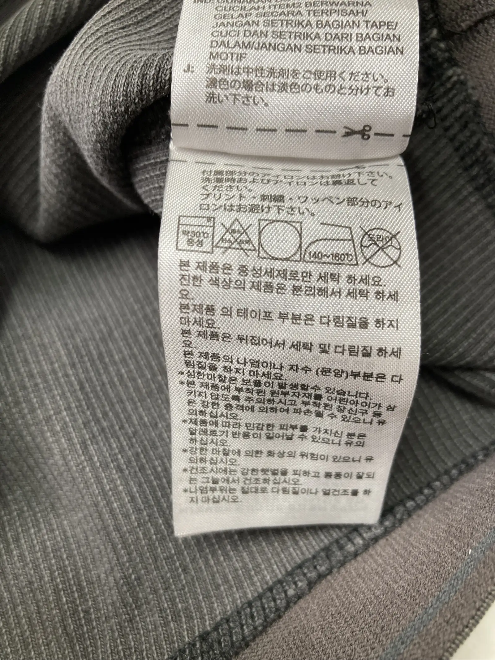 https://r2-worker.digdig.jp/product/68f08ac5-39d9-415f-8641-55a1db093ee9/35a4a473-88b4-46e8-af44-6a6d2dadecd7