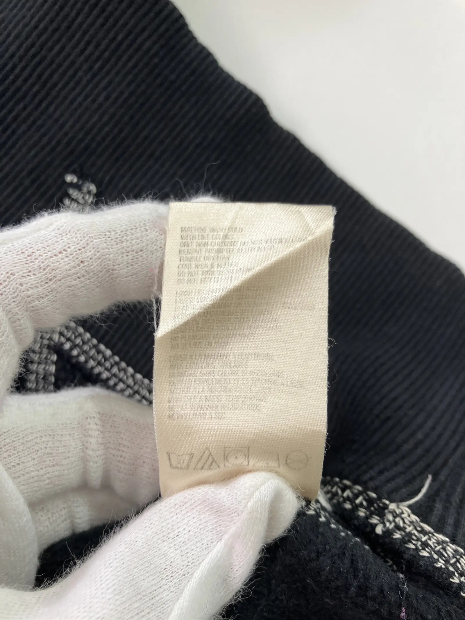 https://r2-worker.digdig.jp/product/695a313f-6c76-43ed-ae18-3e397ecc13cc/35e58633-9e4e-473e-9039-23047be6741a