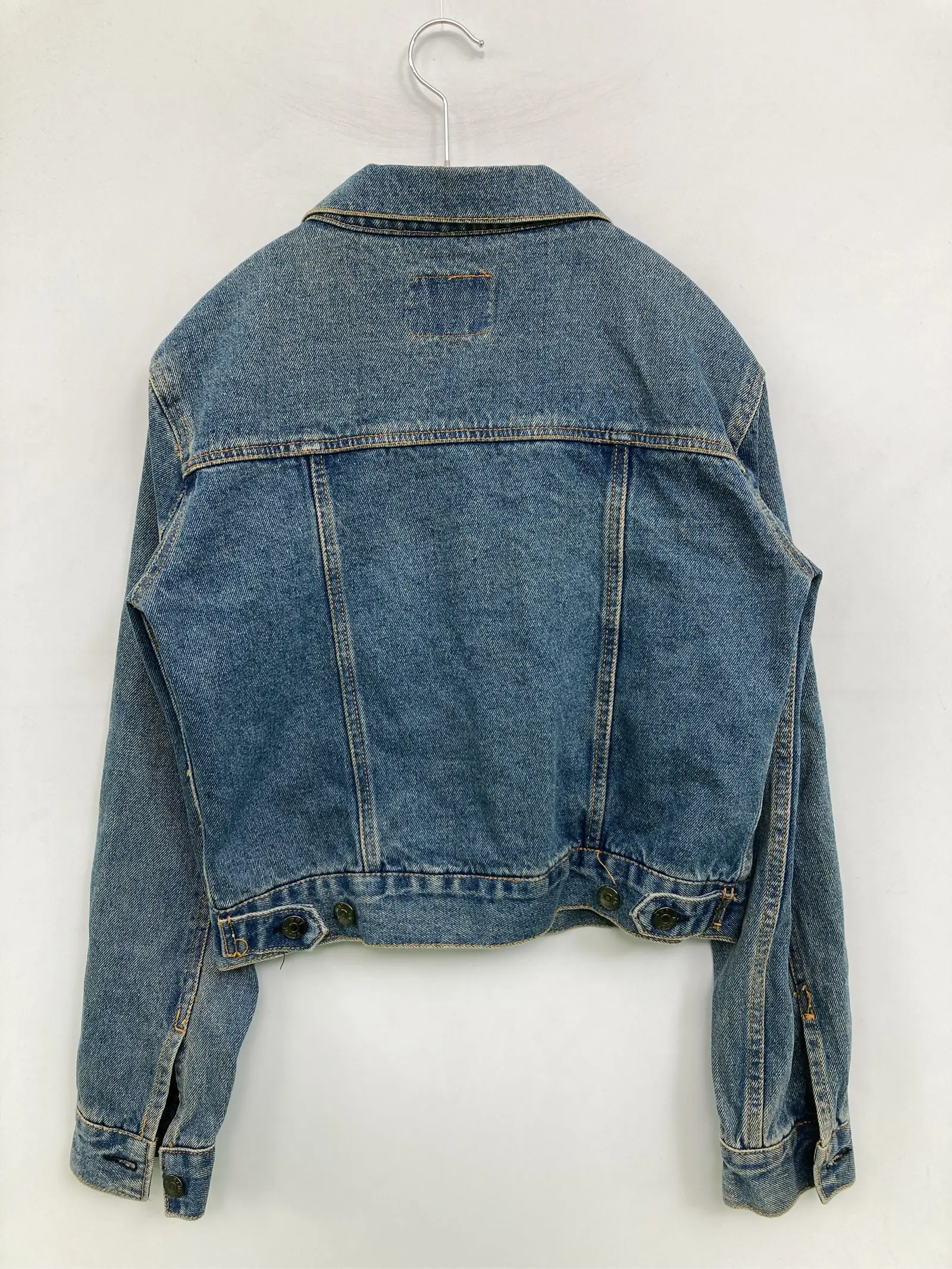 https://r2-worker.digdig.jp/product/696bf618-2453-4acd-b303-213720c5d956/a8c75a32-272a-4cec-82c1-57989376974f