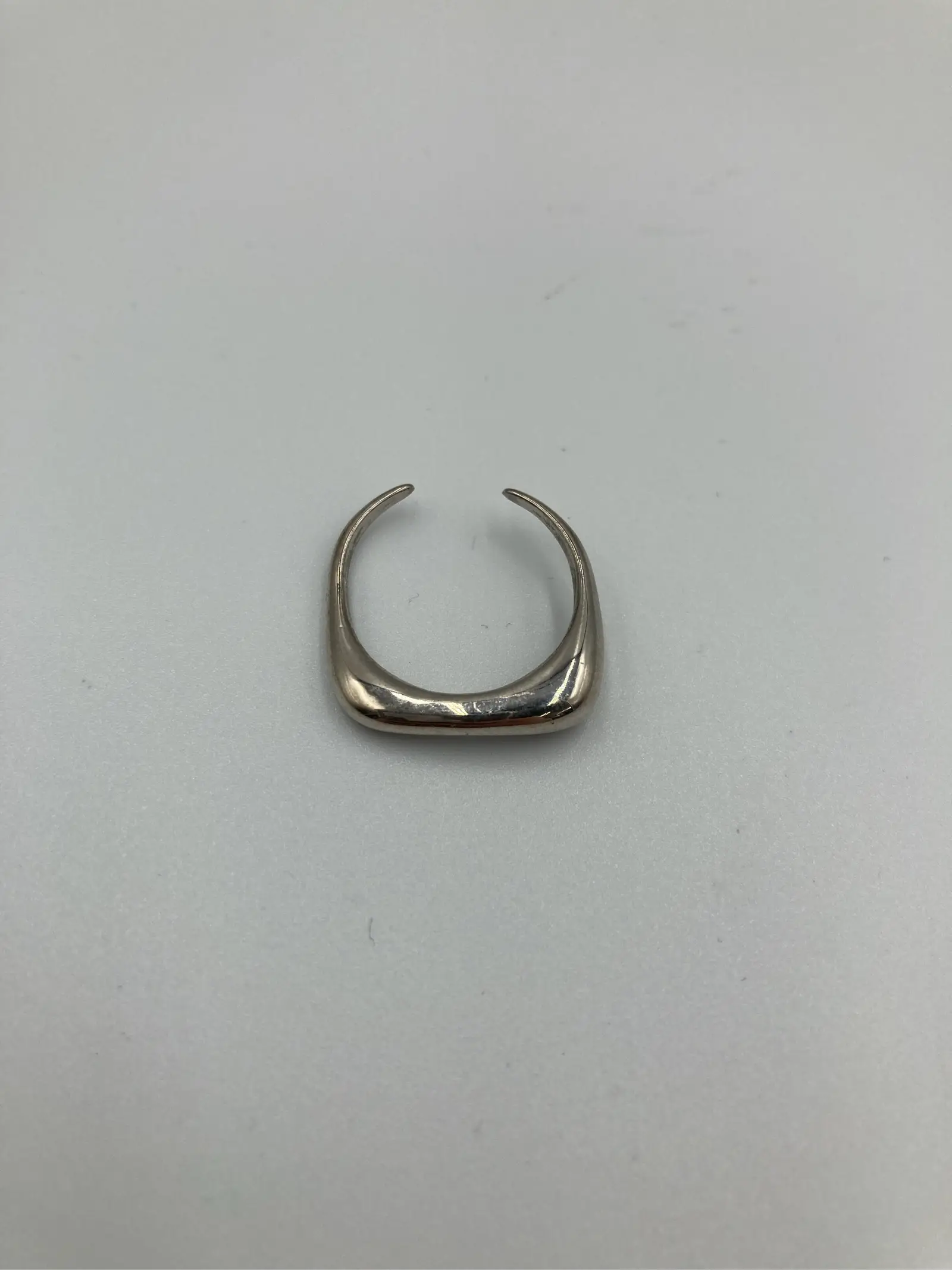https://r2-worker.digdig.jp/product/69b1ef41-c903-46d4-b778-1c657e17922d/e55aec2c-febe-4d1f-a44d-a60e4cb79fe3