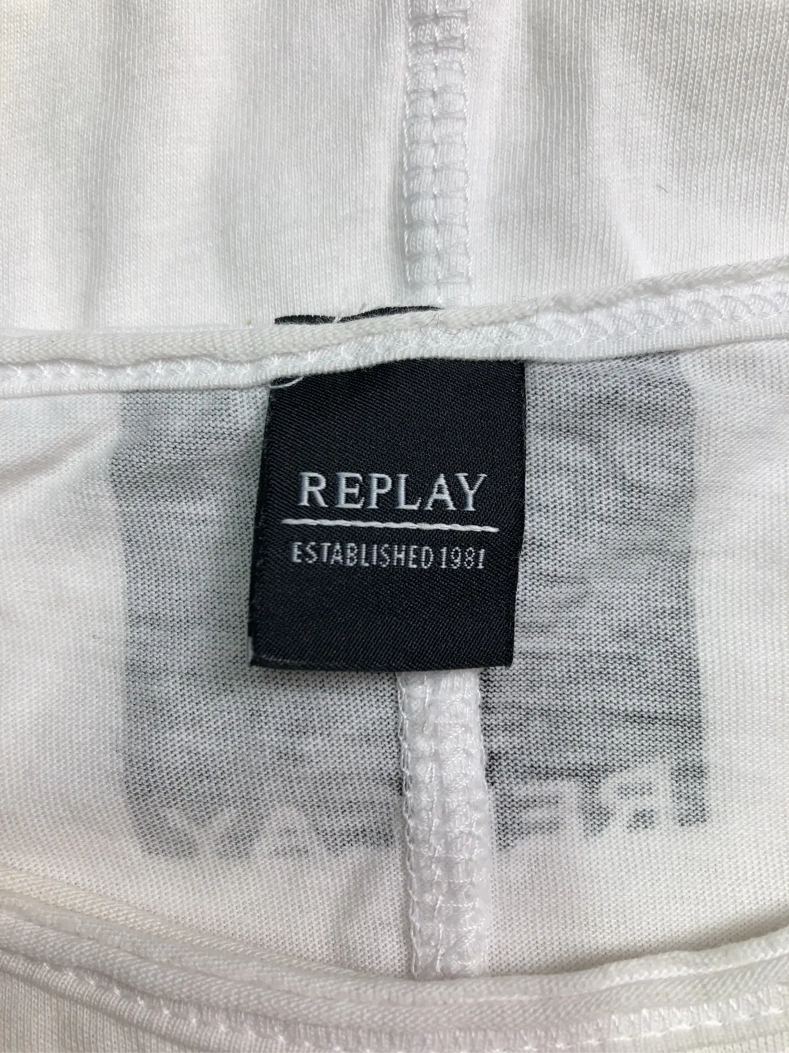 https://r2-worker.digdig.jp/product/6a4352c0-74bb-4964-97b1-913bc29b92fb/b00243c4-04a6-4e91-8f56-045bb5734fb7