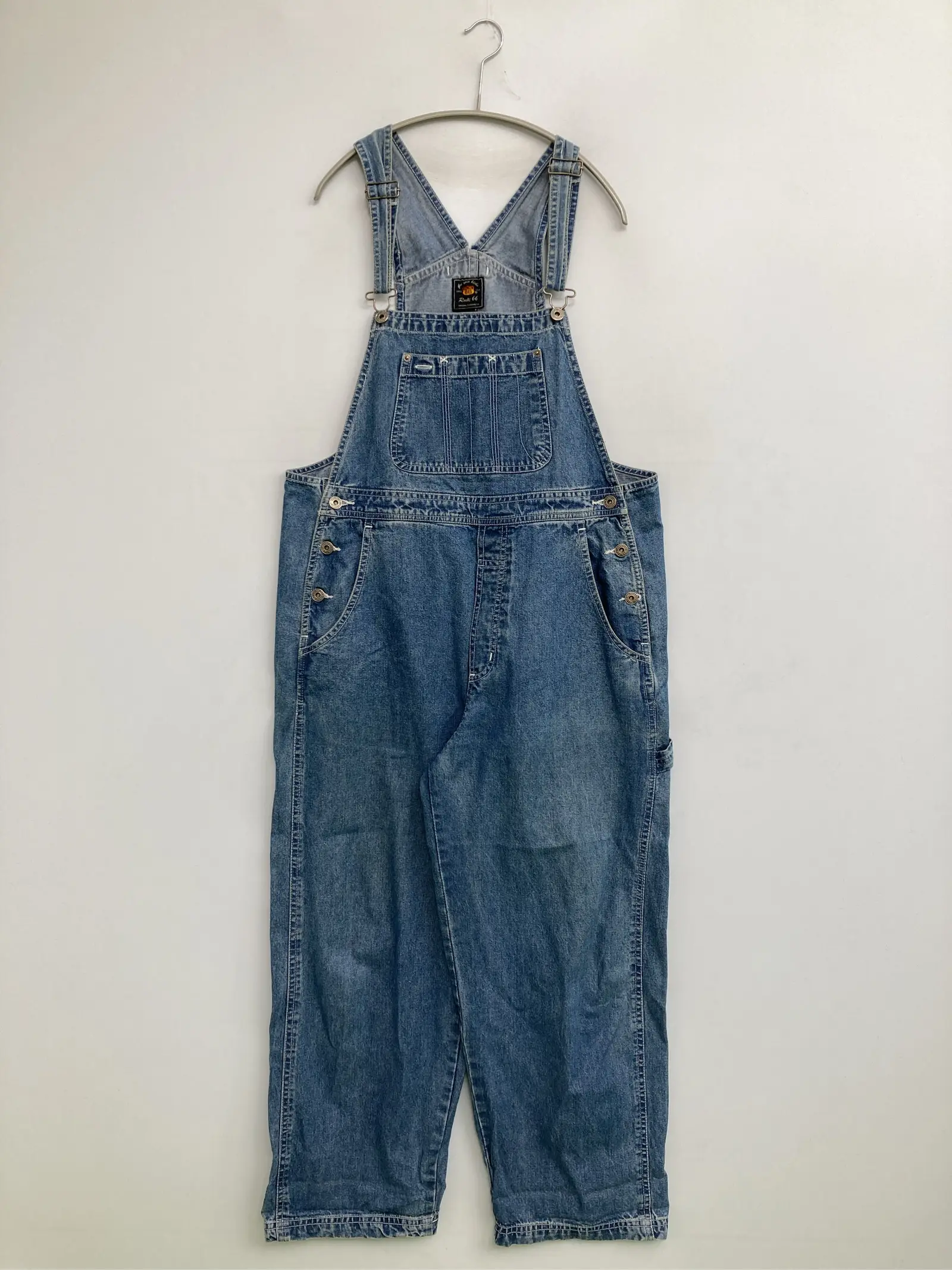 https://r2-worker.digdig.jp/product/6a995257-0240-4b1b-b3d8-00a6e2a63a9d/e42612d7-dcda-4035-ae3d-3fd773de50a9