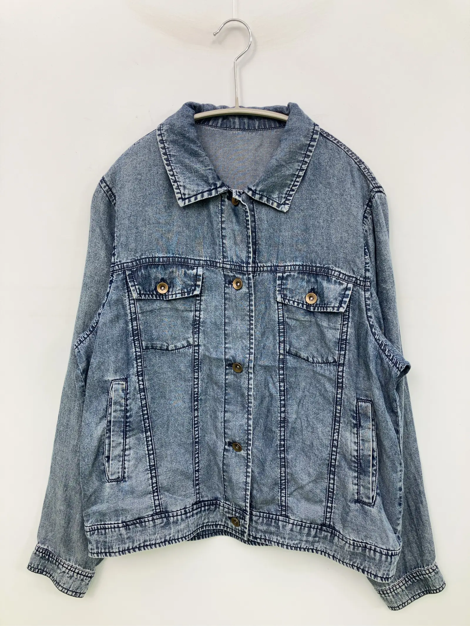 https://r2-worker.digdig.jp/product/6aab63fa-1c64-445a-aa0b-ee846b5cc5a4/4428914e-2ded-47b3-819f-1a507b51ada2