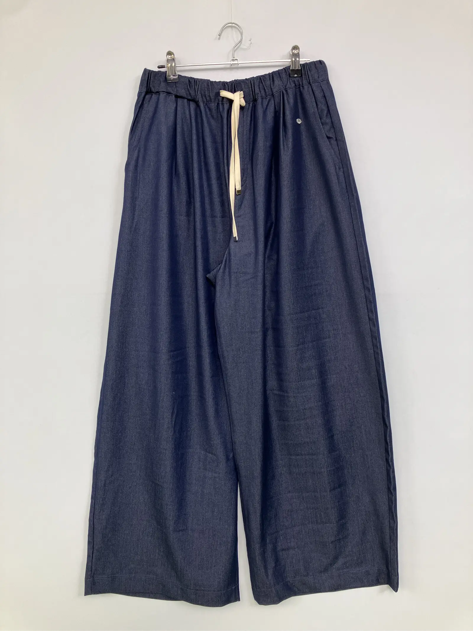 https://r2-worker.digdig.jp/product/6acc8c8f-42c1-4b24-8dc1-33af6f3b7e62/1066528a-4e19-4374-be8c-e65de959de88
