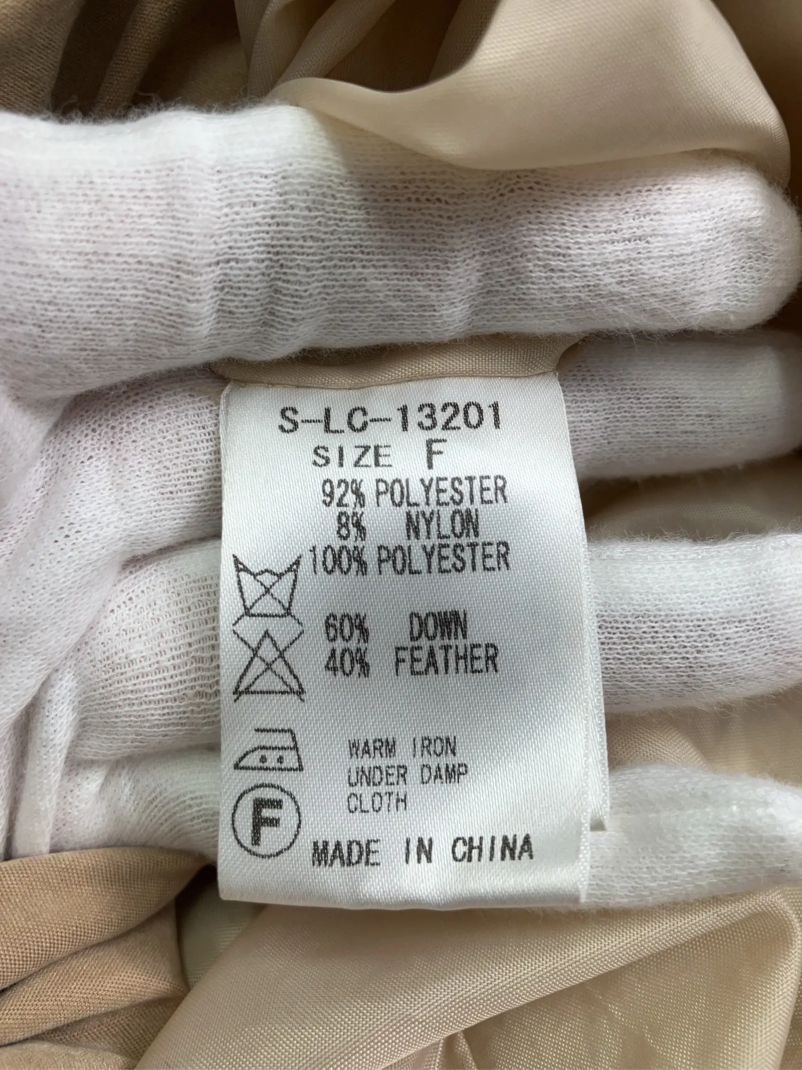 https://r2-worker.digdig.jp/product/6ae4edd4-35f9-4196-a483-b2b1d267666d/b661fc5e-6566-4b5a-986b-e693482661db