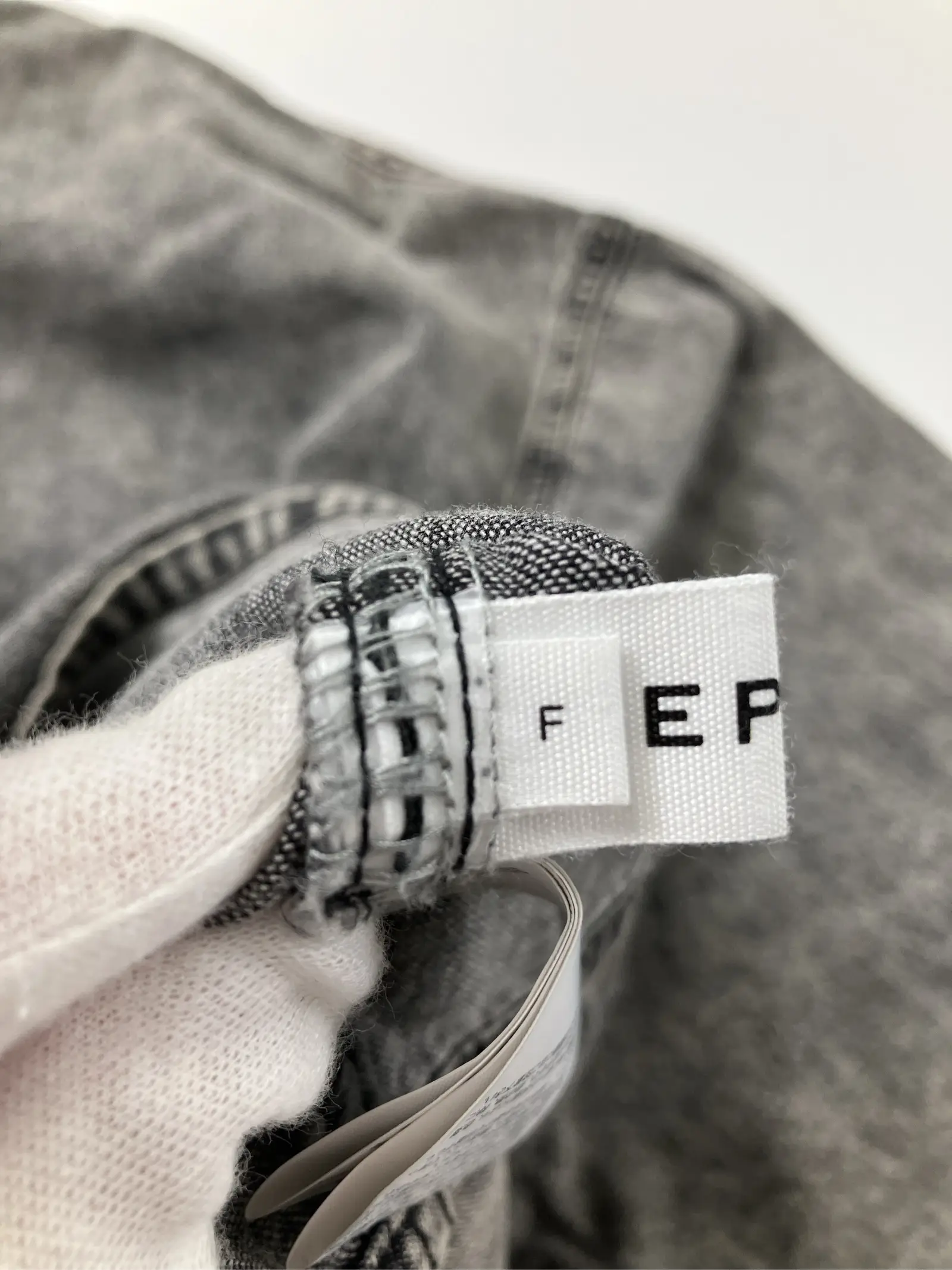 https://r2-worker.digdig.jp/product/6ae8aca3-b683-4929-88a1-1e67e7161c54/9e913bef-b06d-4eef-aa3d-c44fc1d361a9