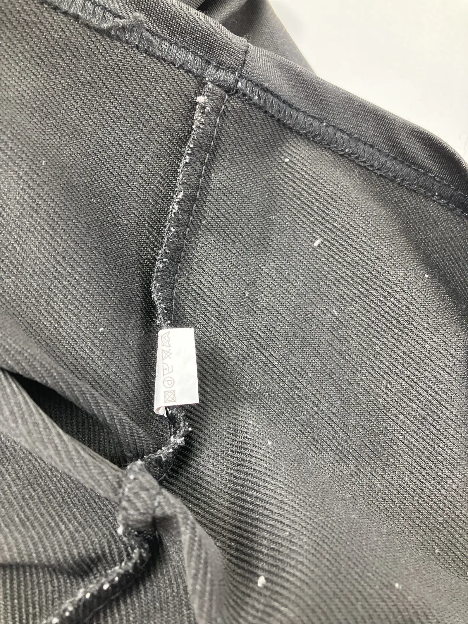 https://r2-worker.digdig.jp/product/6afb156d-5a00-4157-9263-a63cf70da85b/fa7b880d-01c1-40bf-a7f9-2b2e471d2c8b