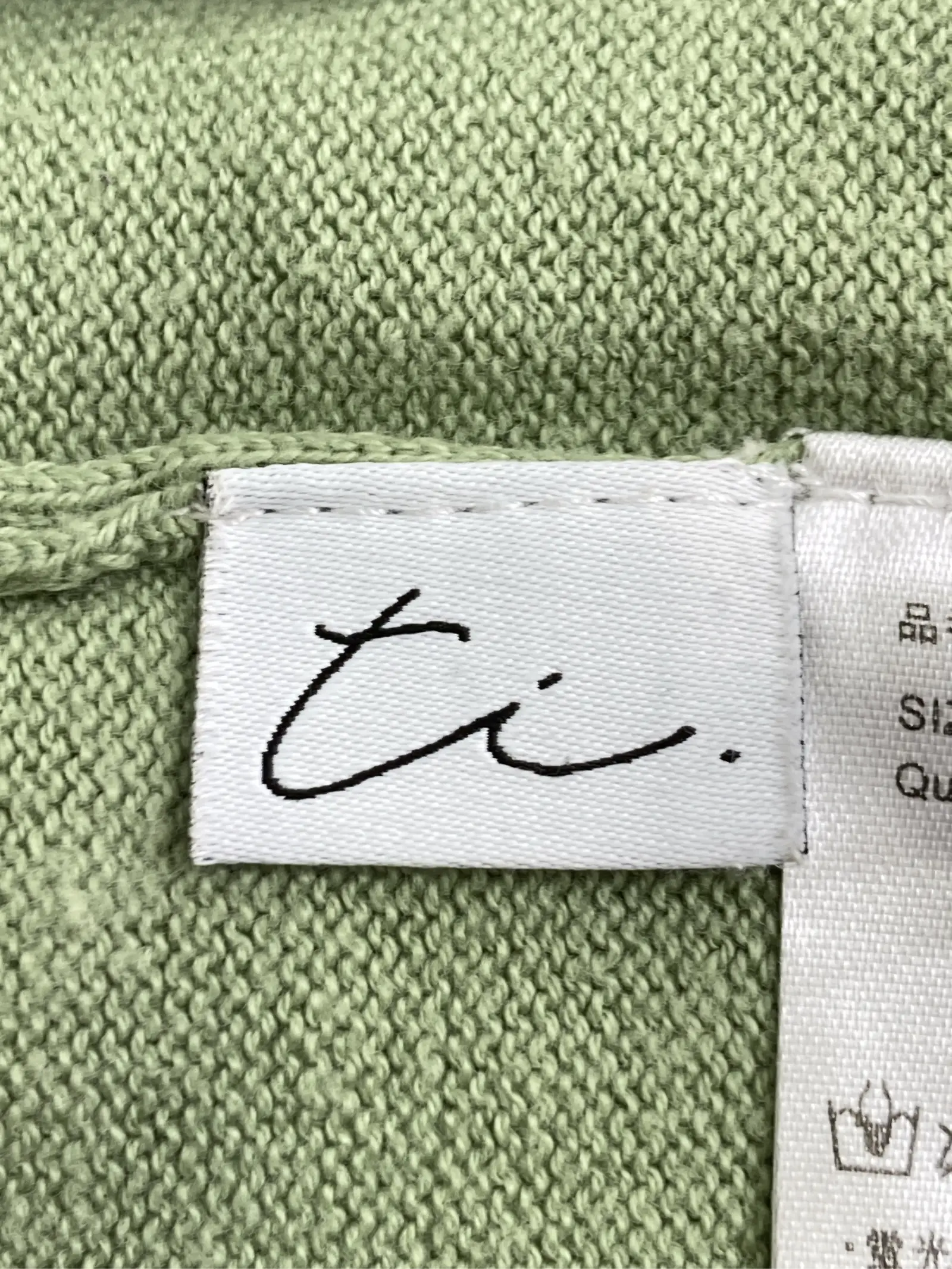 https://r2-worker.digdig.jp/product/6b7e631c-9d61-4fe2-8244-d4db5a1eb755/0eba2f4d-cc40-4fe3-add7-ffc6544e3bf9