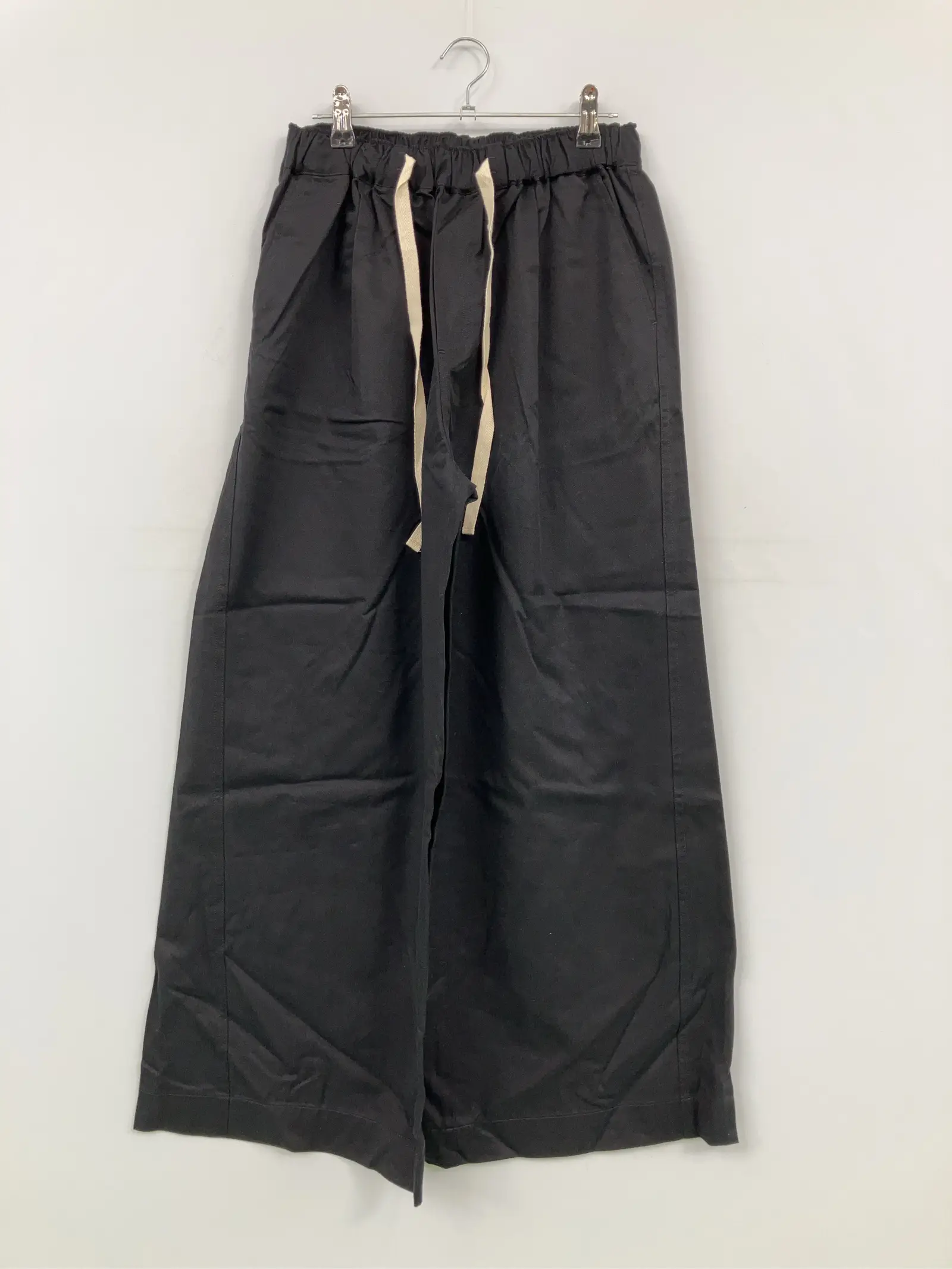 https://r2-worker.digdig.jp/product/6bec8d11-3530-4957-8804-8b0a89ef2d6f/0c6bc590-b776-49b0-b60a-d7aca0b1989b