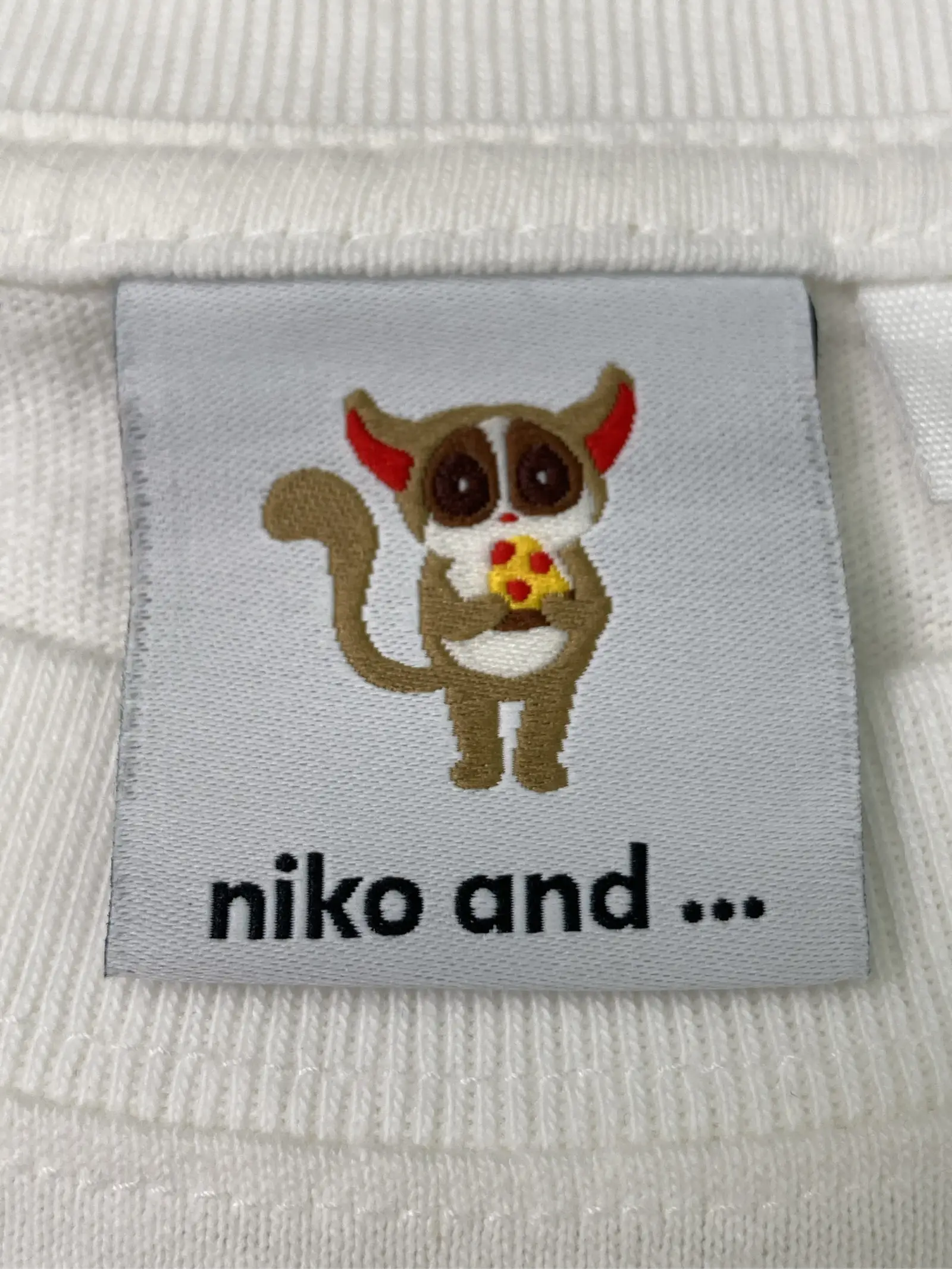 https://r2-worker.digdig.jp/product/6c1cedfa-8d12-4a6f-9b9f-9c2c2f2e2d86/b3f2e2a7-c380-4786-b1dd-51e3f16792e3