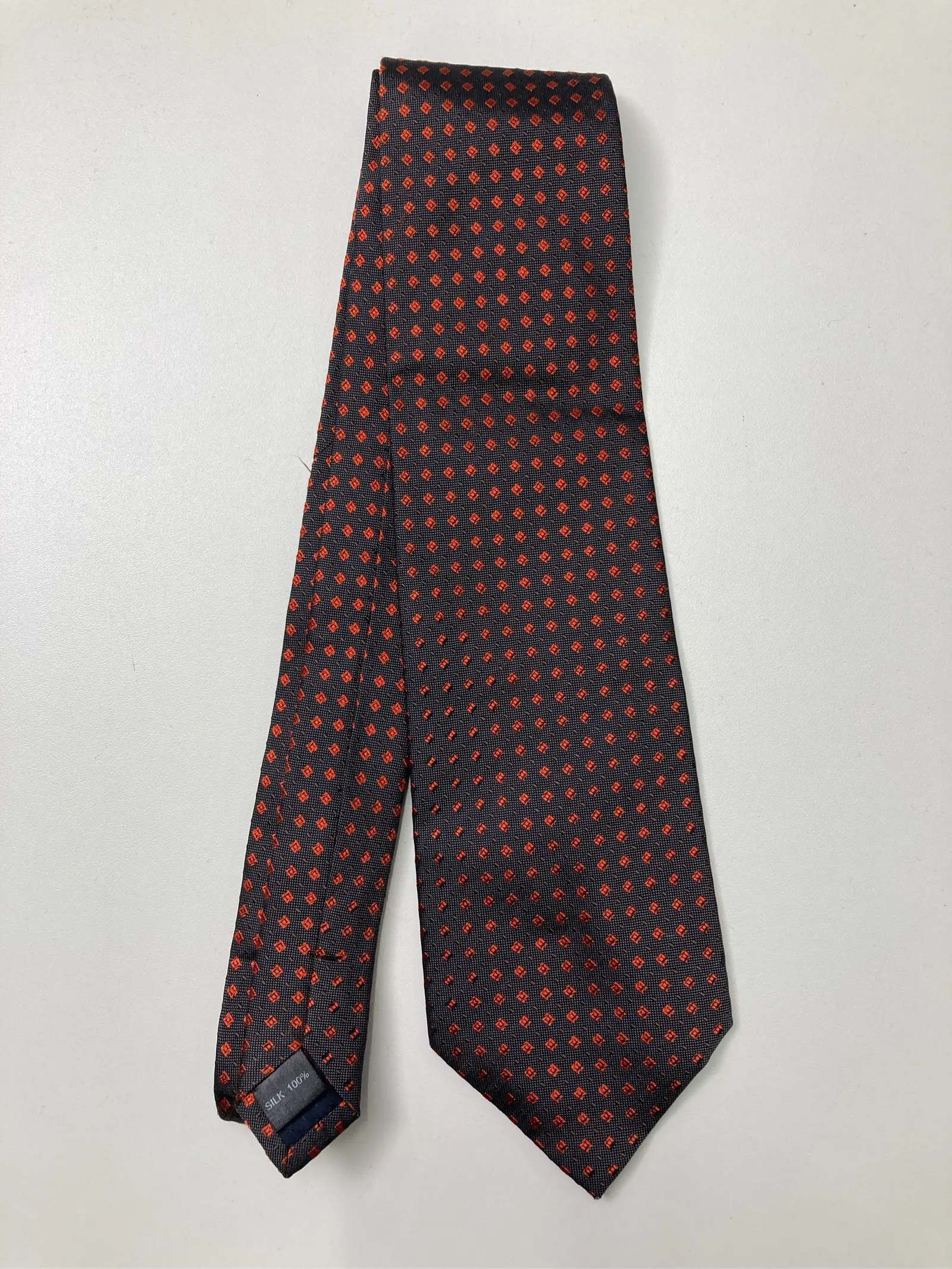 https://r2-worker.digdig.jp/product/6c5f33da-cec9-42ad-9097-2401b9183a01/be7d200d-8772-4662-91a6-a7ef79f4a7d5