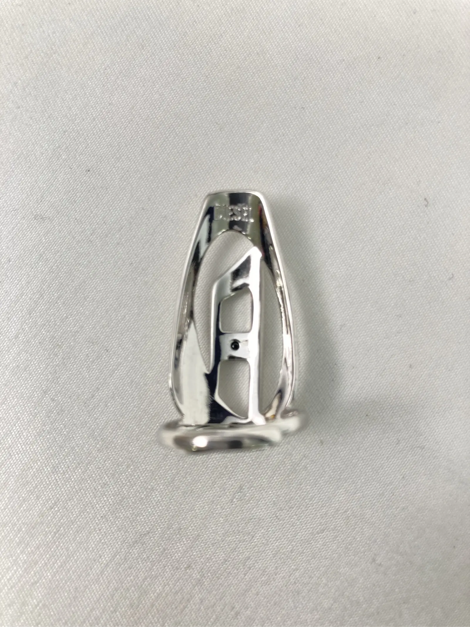 https://r2-worker.digdig.jp/product/6c799685-a606-49d2-aba2-719c67415b9d/001adb92-a5c6-45bb-bd8f-8ecfab2c8e7e