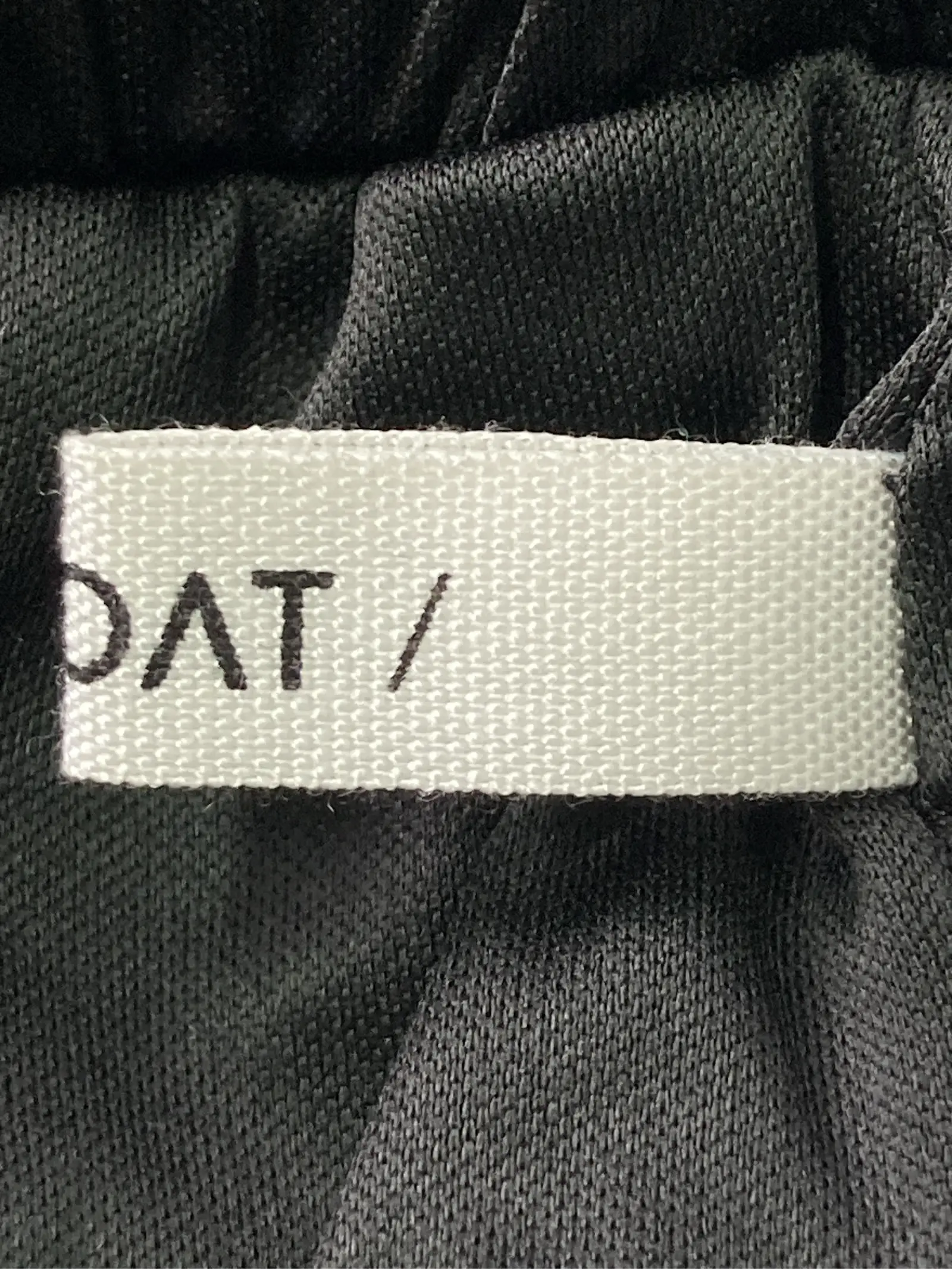https://r2-worker.digdig.jp/product/6c8810cc-d0f1-4cd1-8c90-d8134ba2b084/ff8360f9-d37d-4f11-8bdc-17797dcd898c