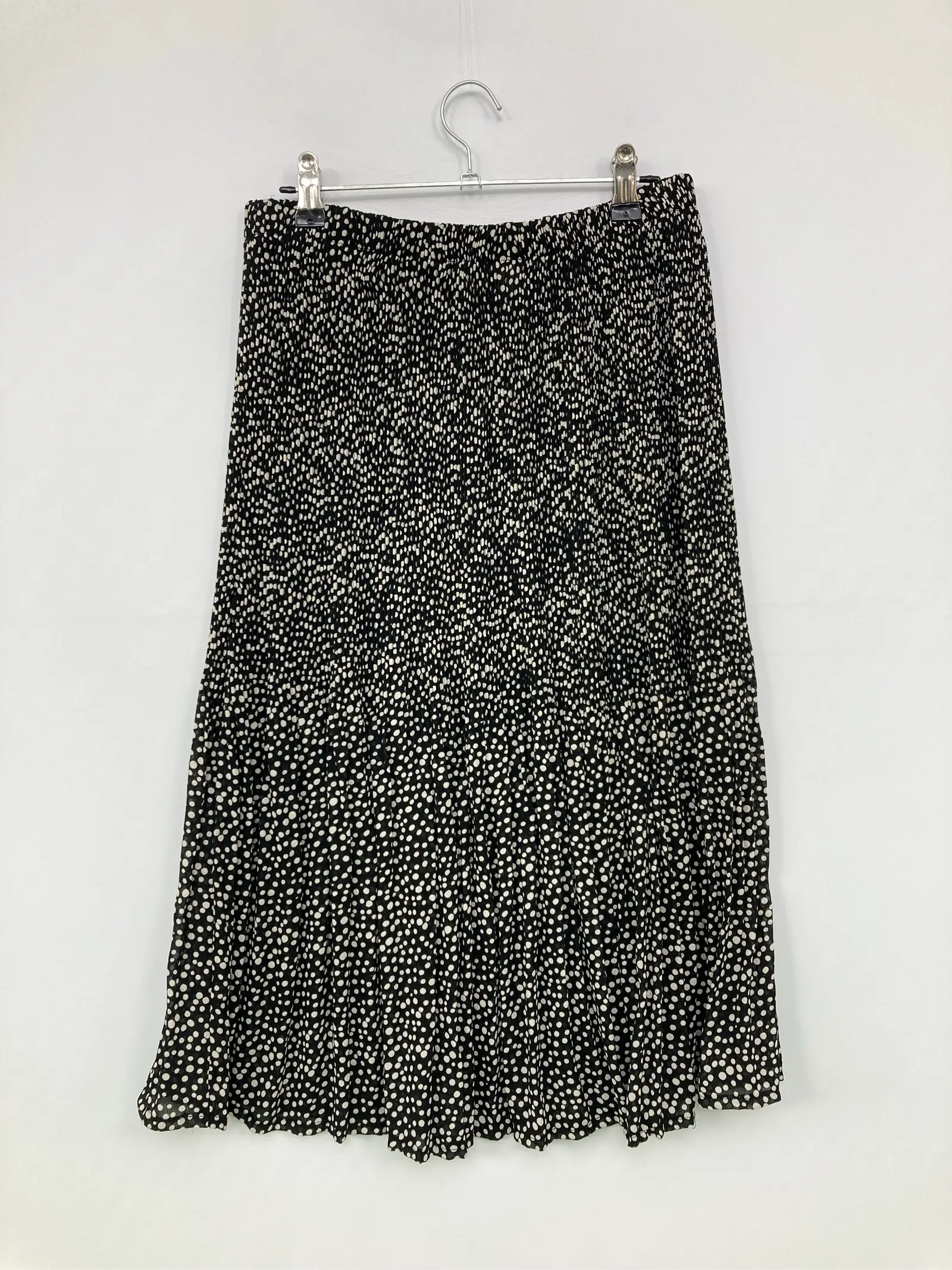https://r2-worker.digdig.jp/product/6c957daa-d5c6-44dd-8aa5-602314f8fde7/7be81acb-910b-4174-bb19-3491e034e492