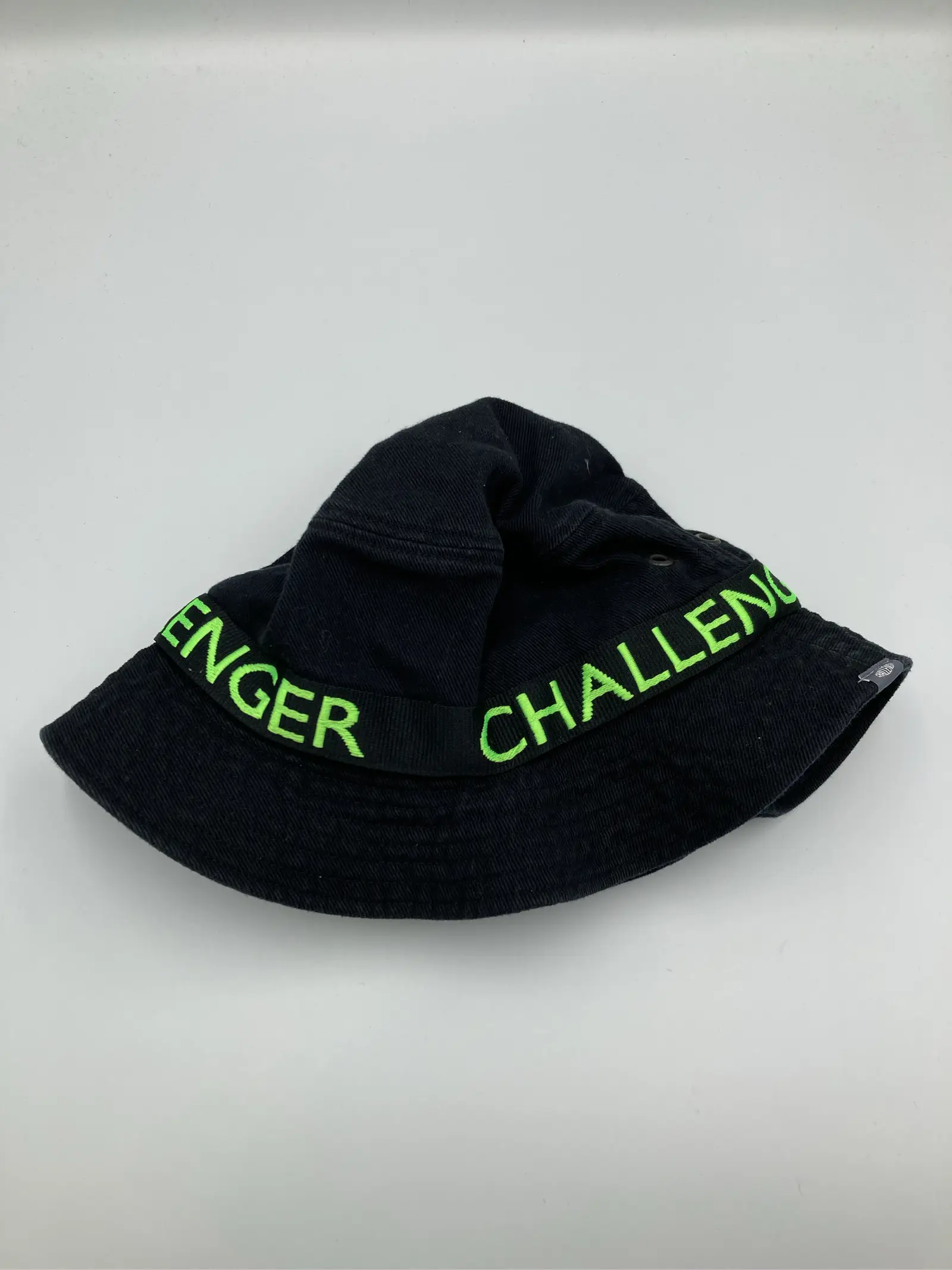 https://r2-worker.digdig.jp/product/6d1b4738-9d27-4df7-aa1e-eb87489cf29d/b1b0c4be-74cd-451c-9003-b355f47ea142