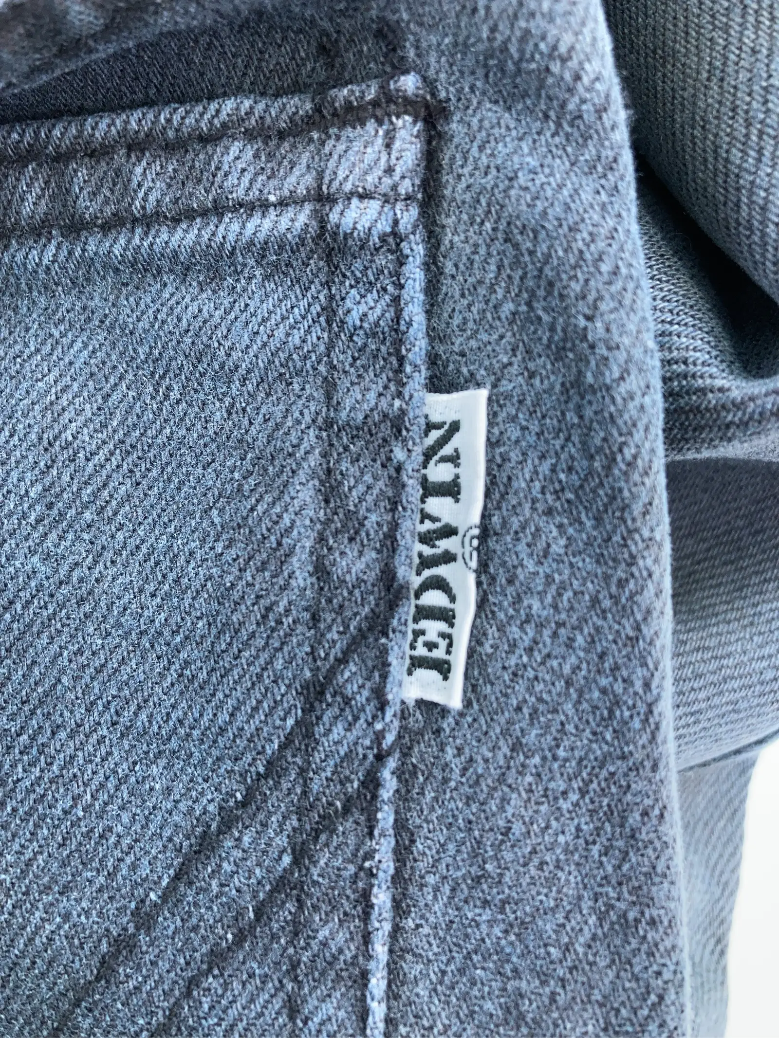 https://r2-worker.digdig.jp/product/6d361342-d865-4732-96f0-f81d101ac28e/b36e0f83-d428-494d-b973-35f6431cc7fe