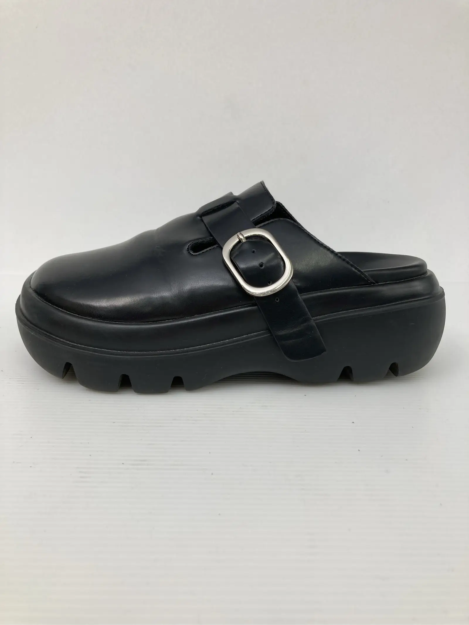 https://r2-worker.digdig.jp/product/6d5f58ae-7aca-4723-b007-d3ae2b232db6/1e0ee0be-6733-468c-92b7-a4e0e77bcb93